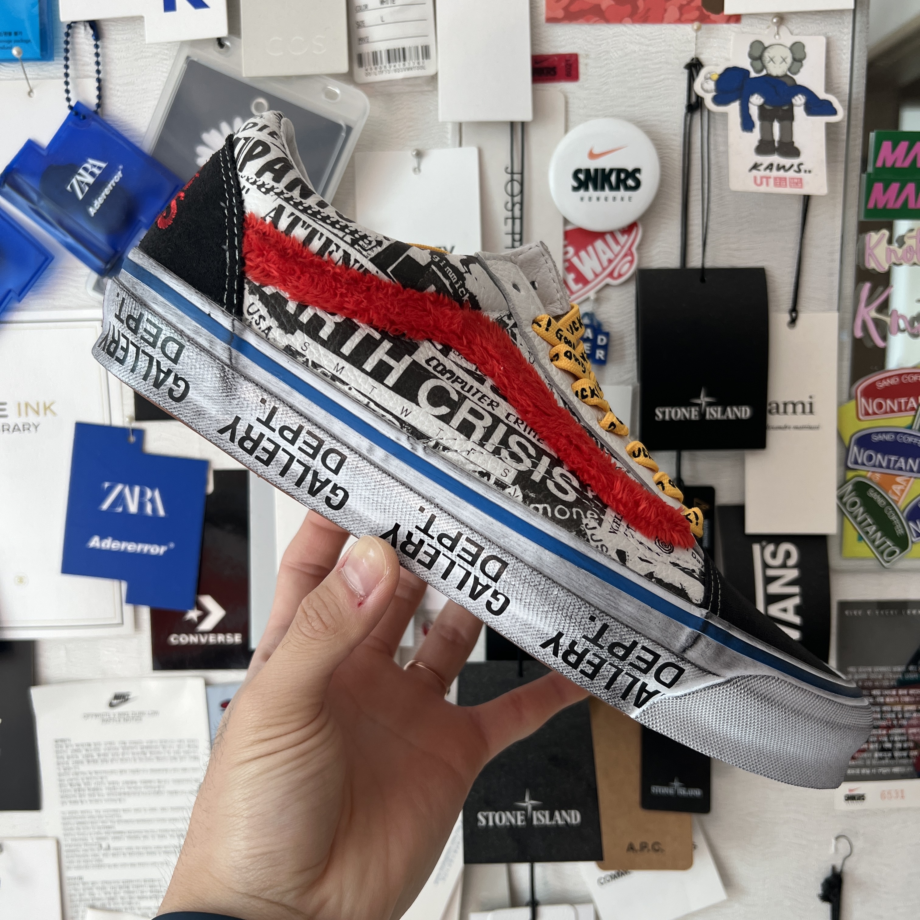 Vans Vault x Gallery Dept. OG Old Skool LX 착용 스타일