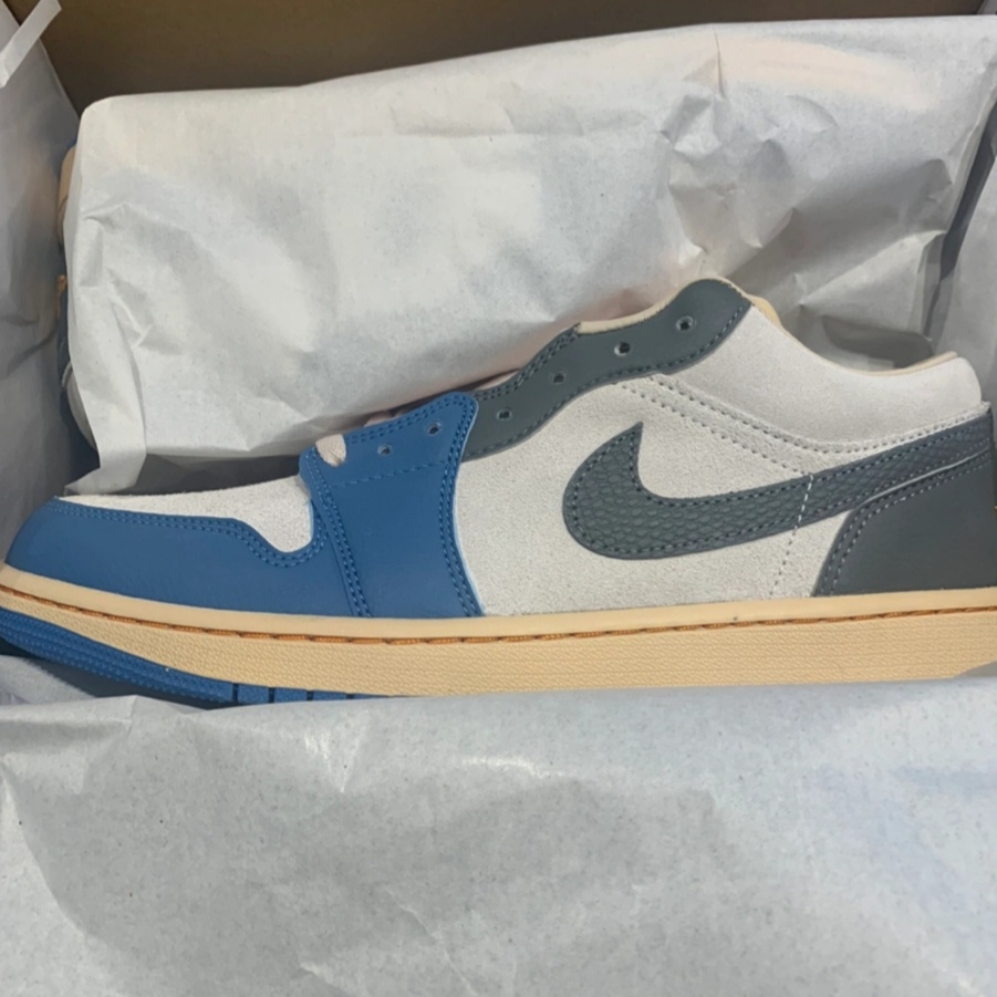 Jordan 1 Low SE Tokyo 96 착용 스타일