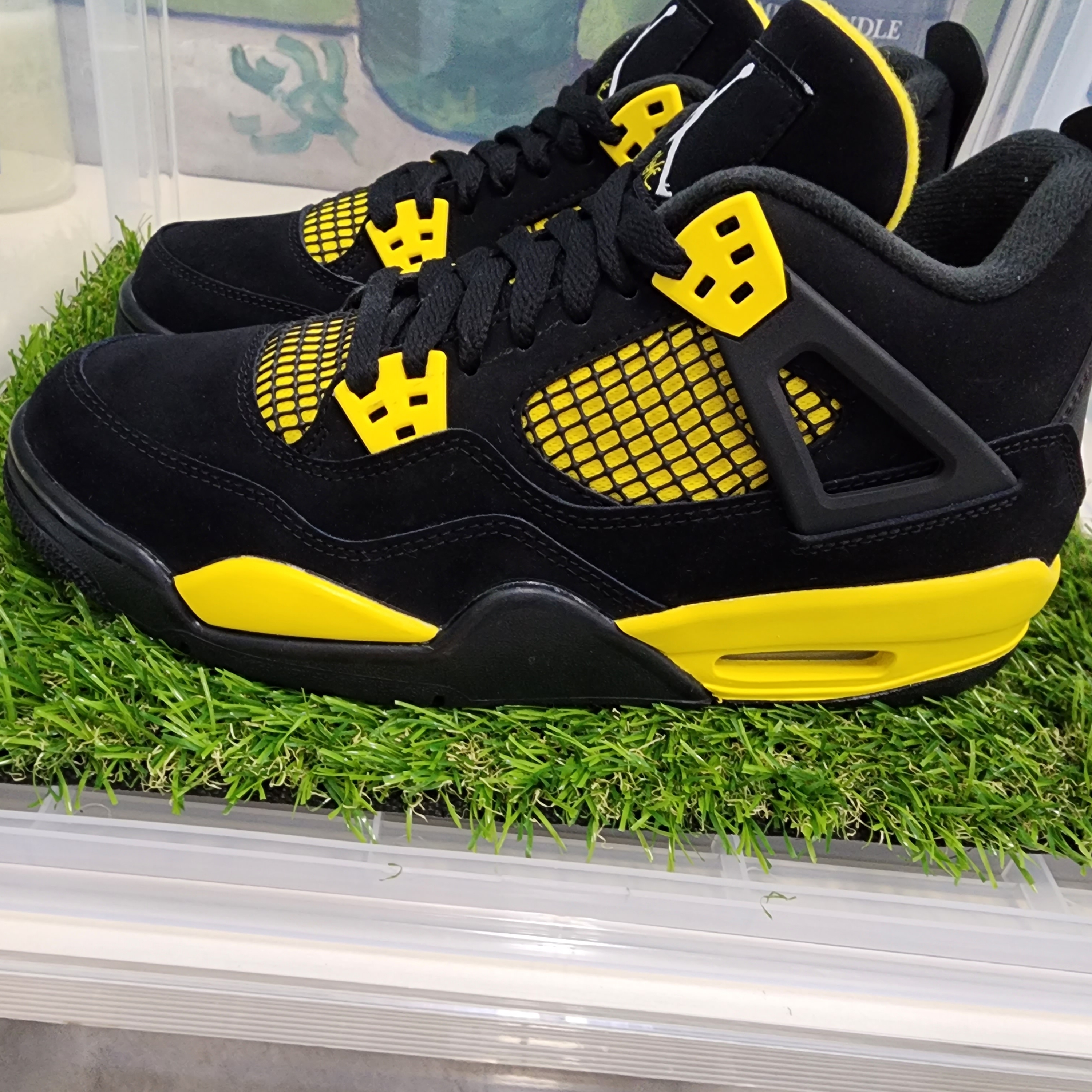 (GS) Jordan 4 Retro Thunder 2023 착용 스타일