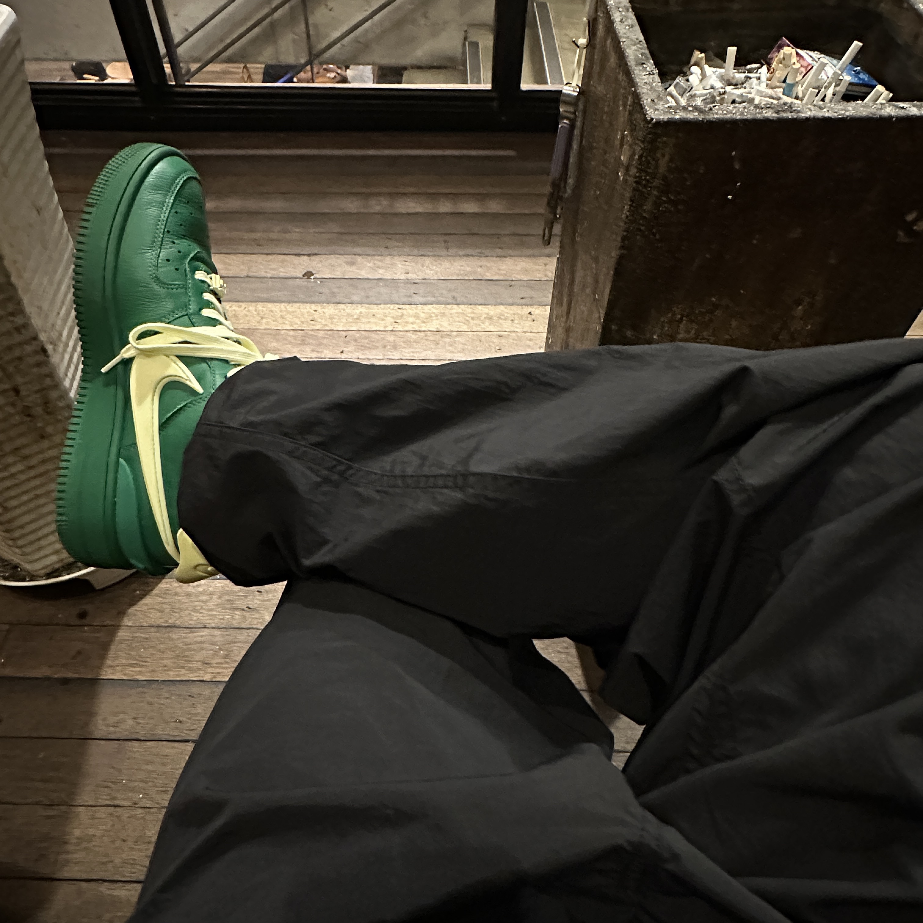 Nike x Ambush Air Force 1 Low SP Pine Green and Citron 착용 스타일 - 2
