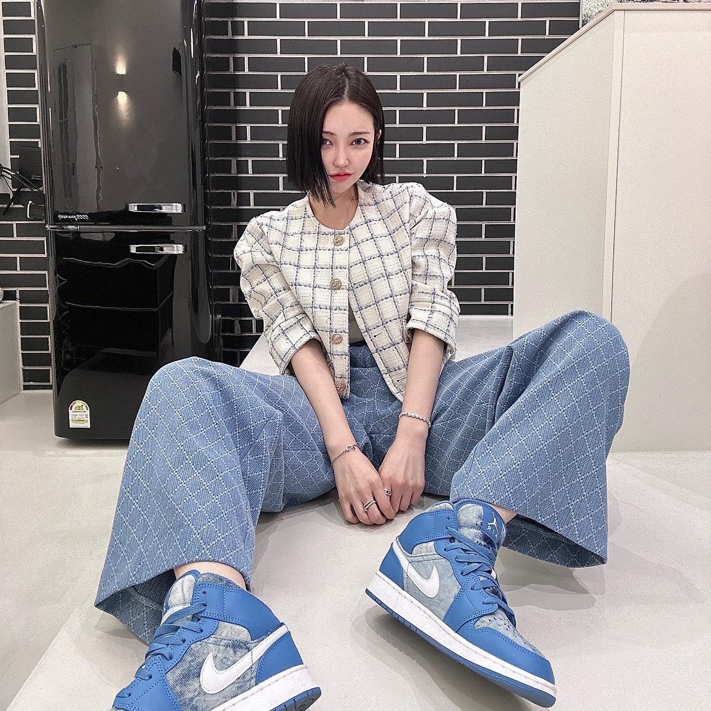 (GS) Jordan 1 Mid Dutch Blue 착용 스타일 - 2