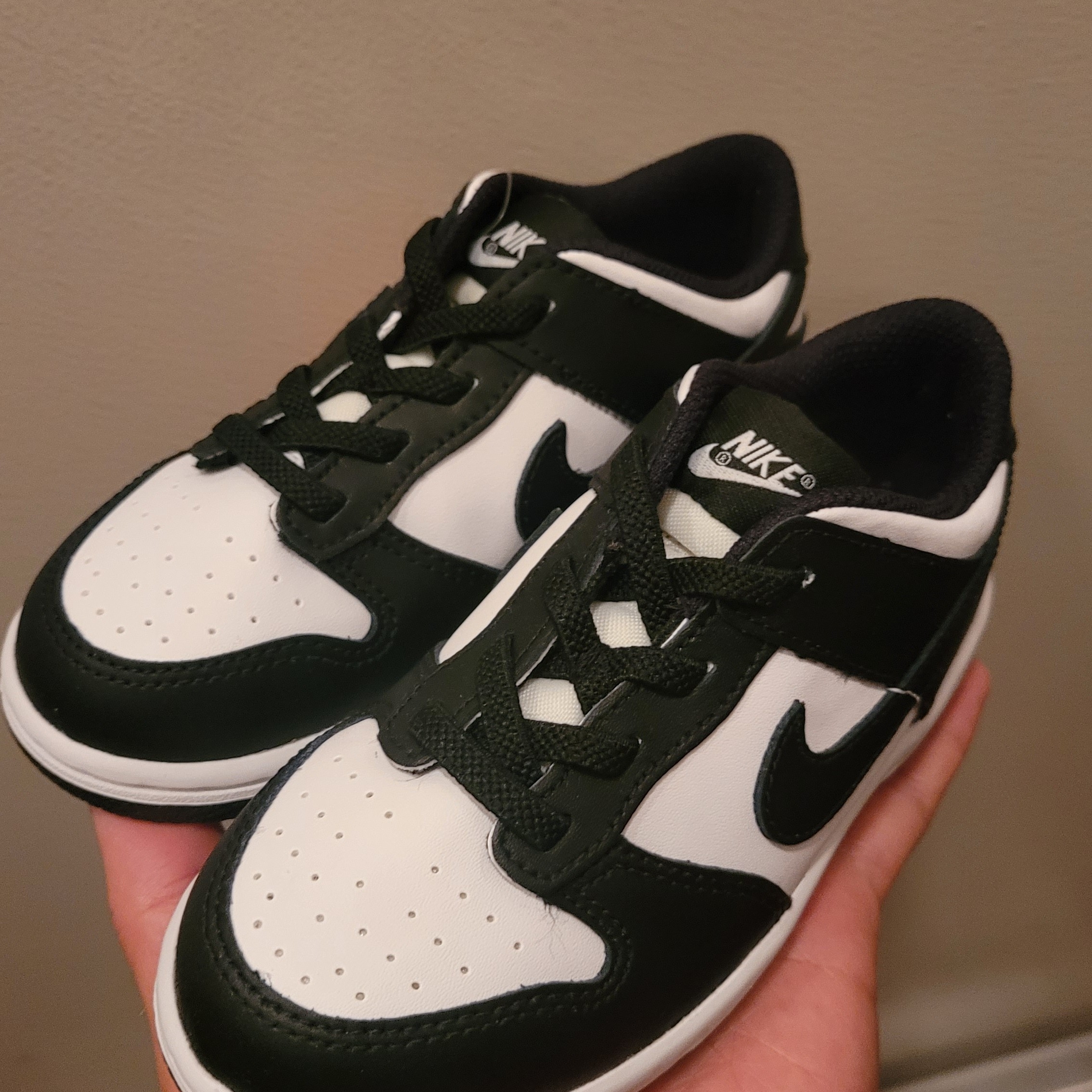(TD) Nike Dunk Low Black 착용 스타일