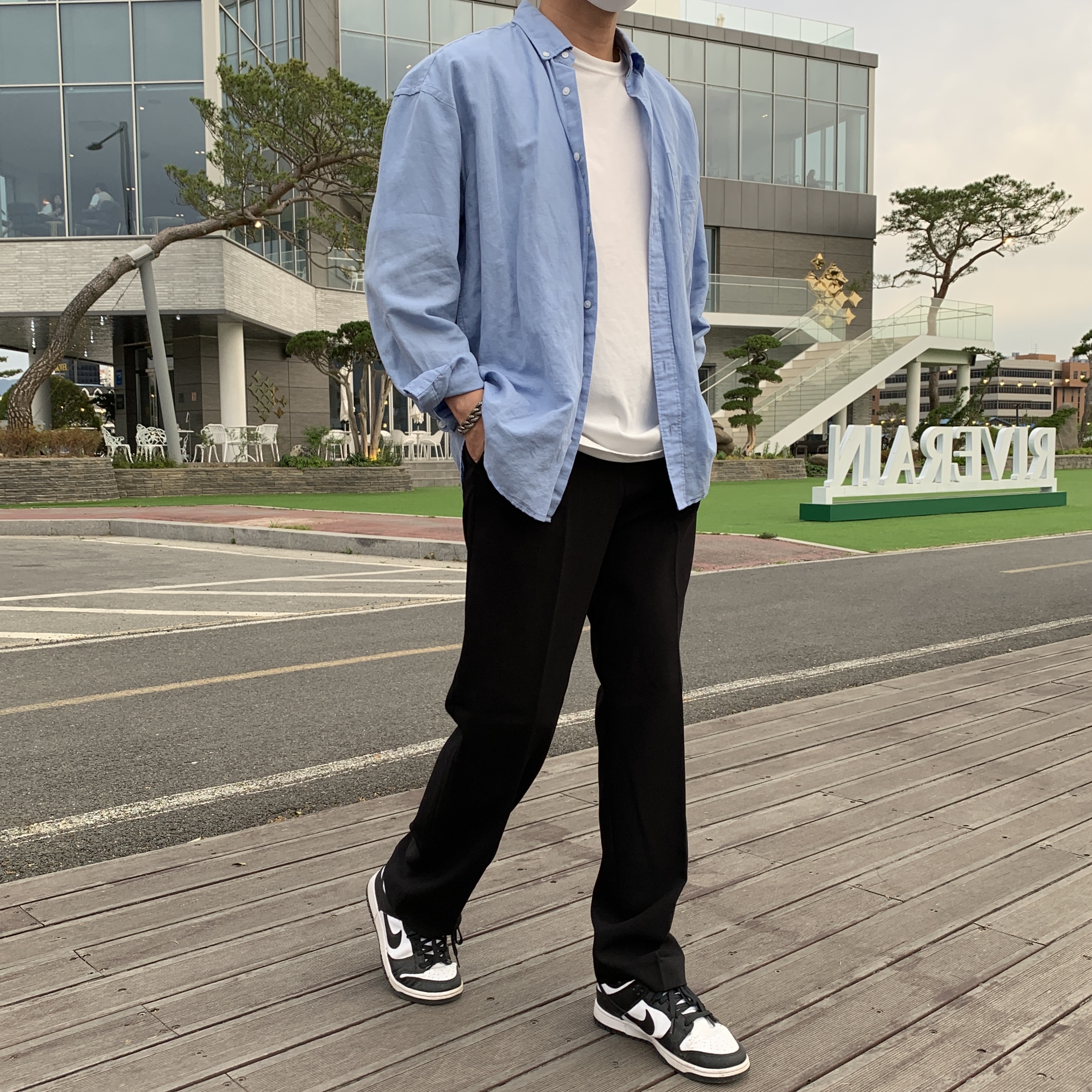 Nike Dunk Low Retro Black 착용 스타일 - 2