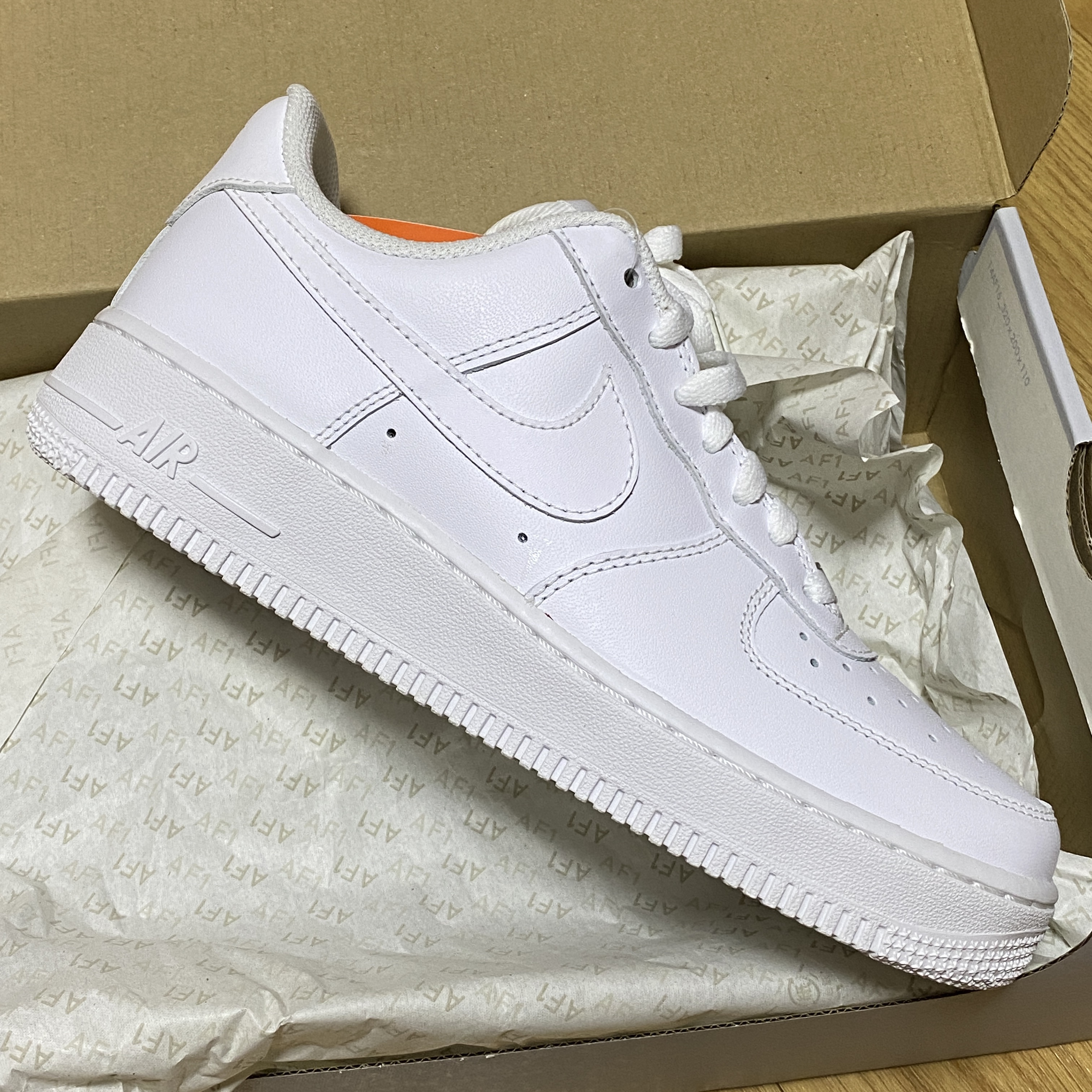 Nike Air Force 1 '07 Low White 착용 스타일