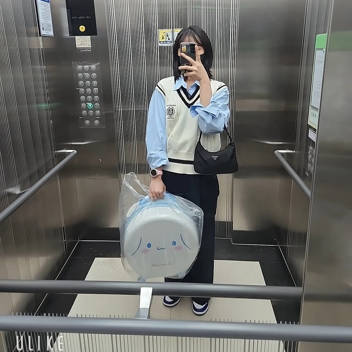 (W) Nike Dunk Low White and University Red 착용 스타일