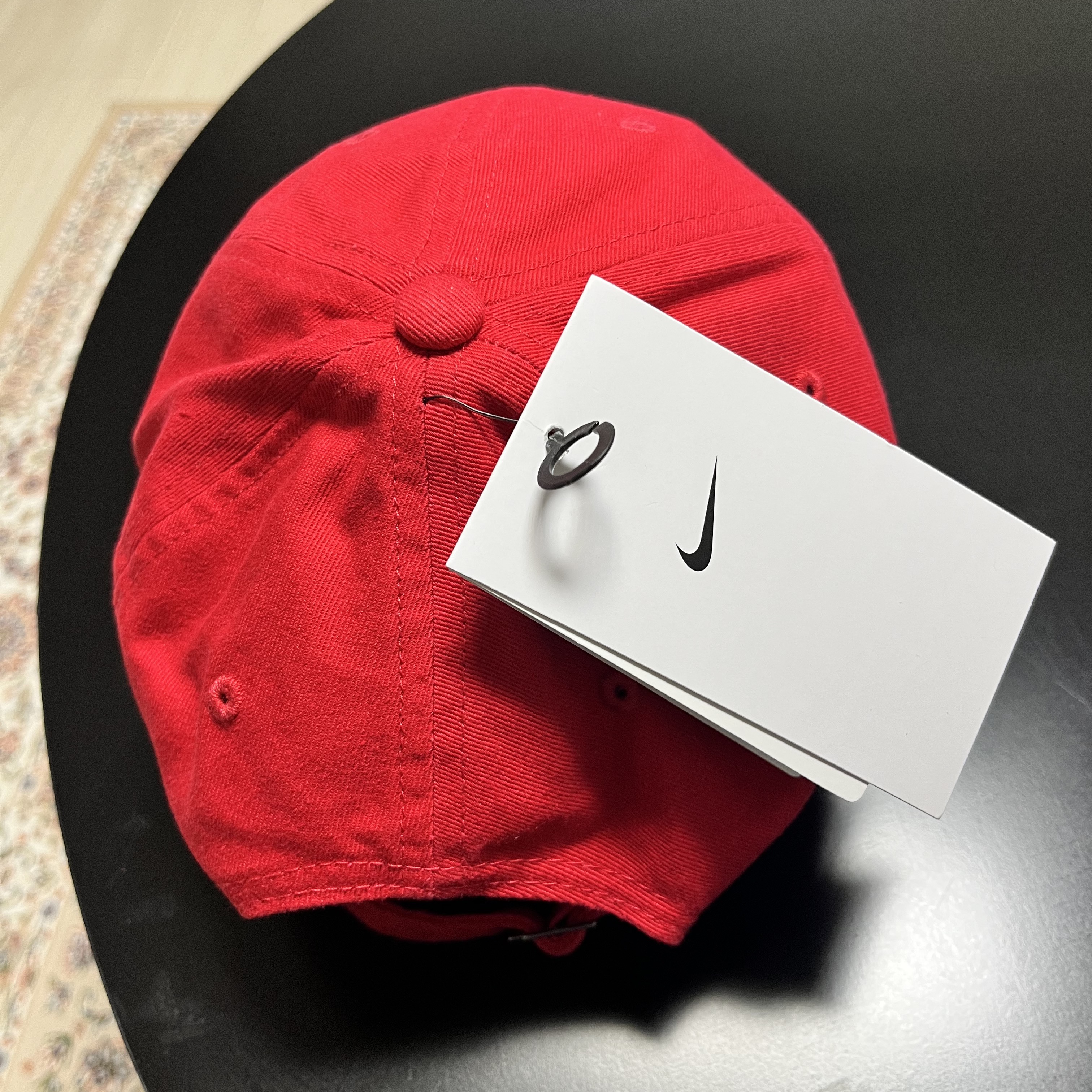 Nike Heritage 86 Futura Washed Cap University Red 착용 스타일 - 2