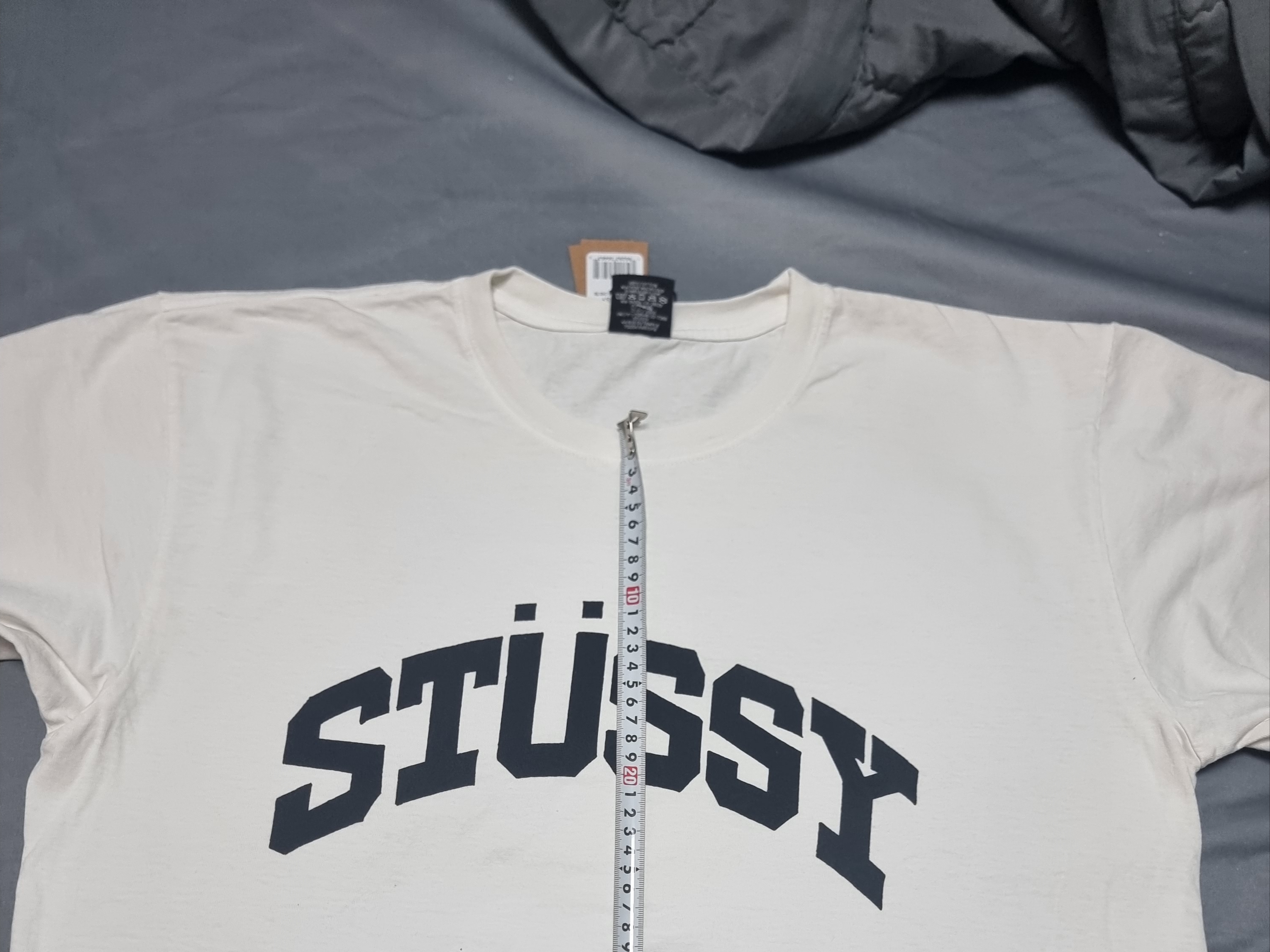 Stussy Block Sport Pigment Dyed T-Shirt Natural 착용 스타일 - 4