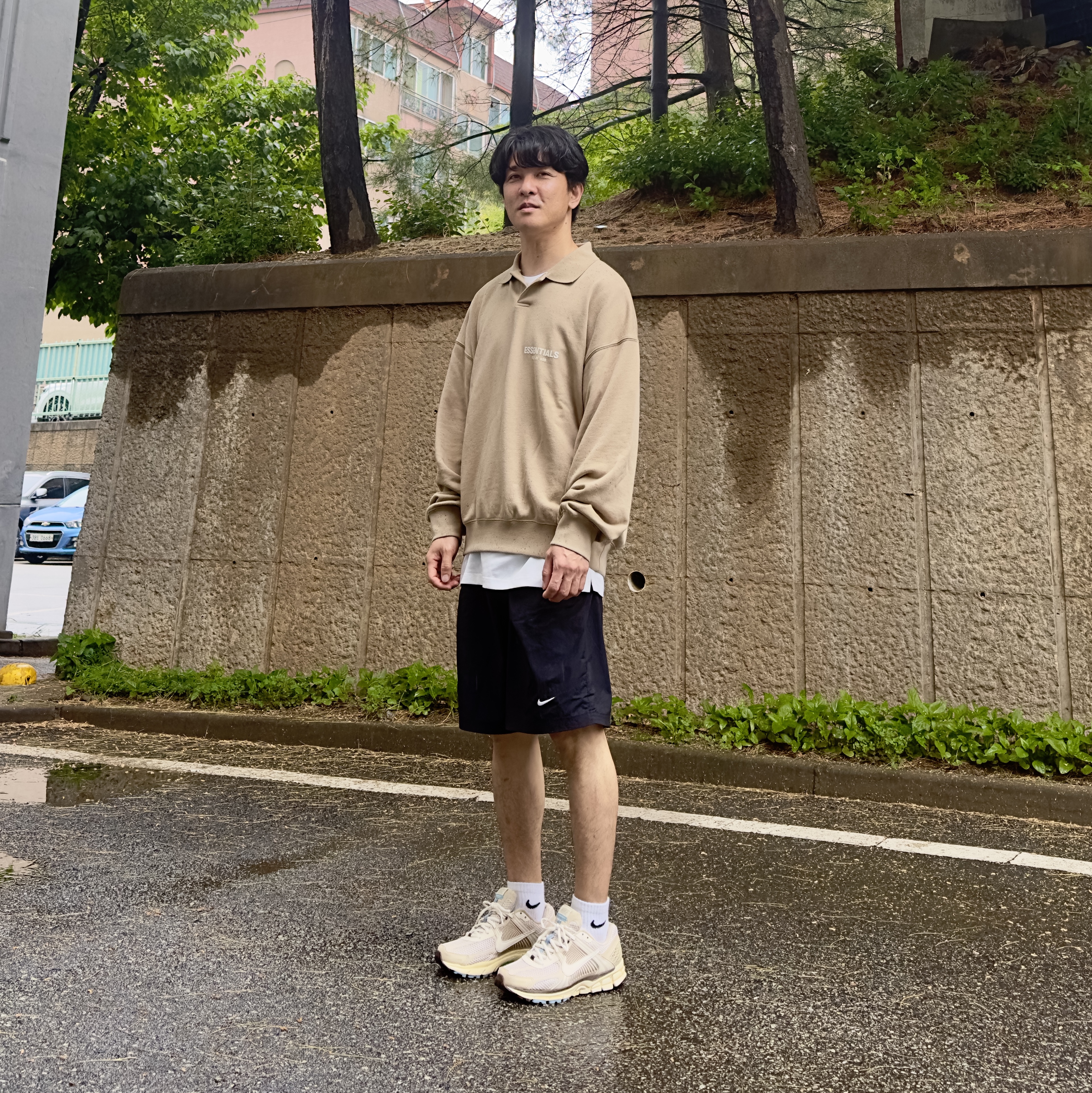 Essentials Long Sleeve Polo Oak - 22SS, Nike NRG Solo Swoosh Shorts Black - Asia 착용 스타일 - 1