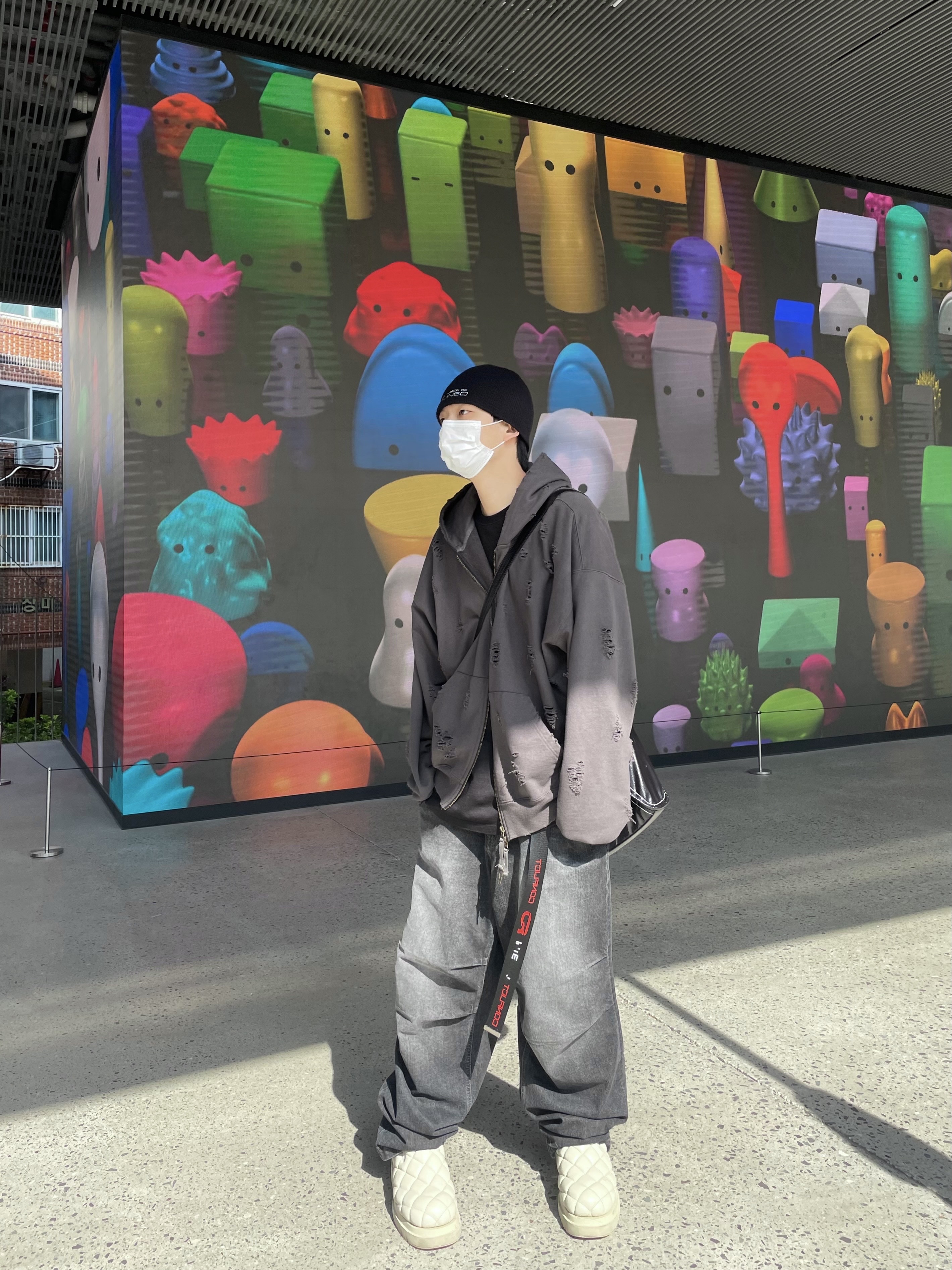 Undermycar Otter Oversized Damage-Washed Hood Zip-Up Hunter Green - 23SS 착용 스타일 - 2
