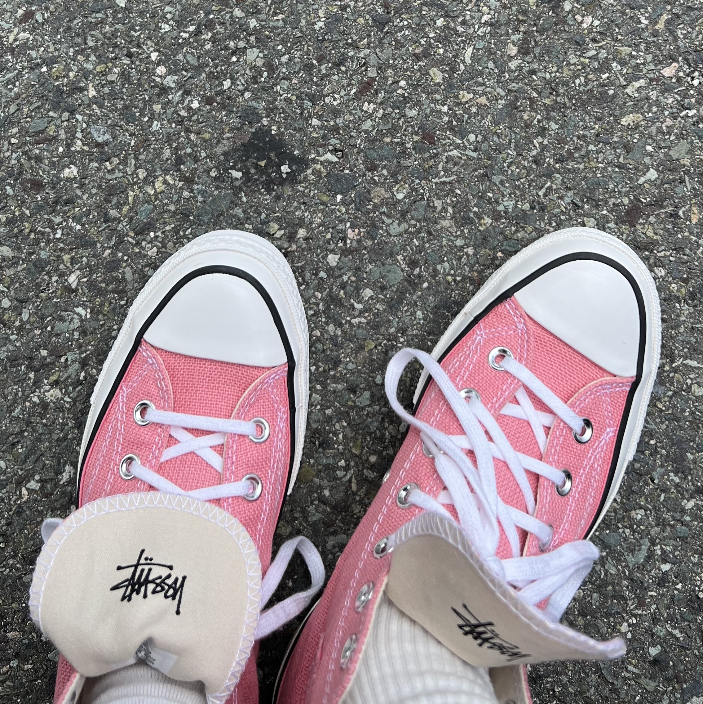 Converse x Stussy Chuck 70 High Plumeria 착용 스타일