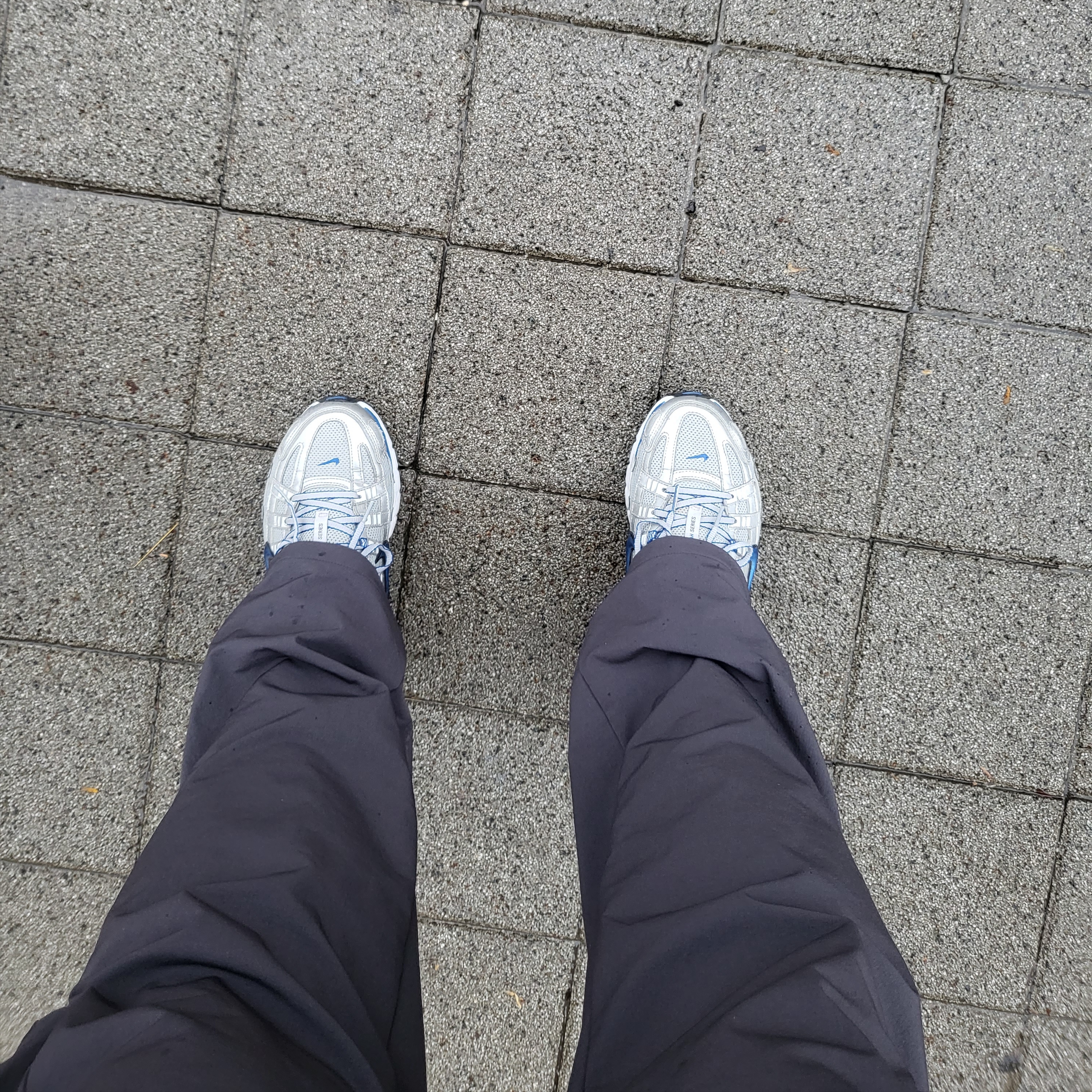 (W) Nike P-6000 Laser Blue 착용 스타일