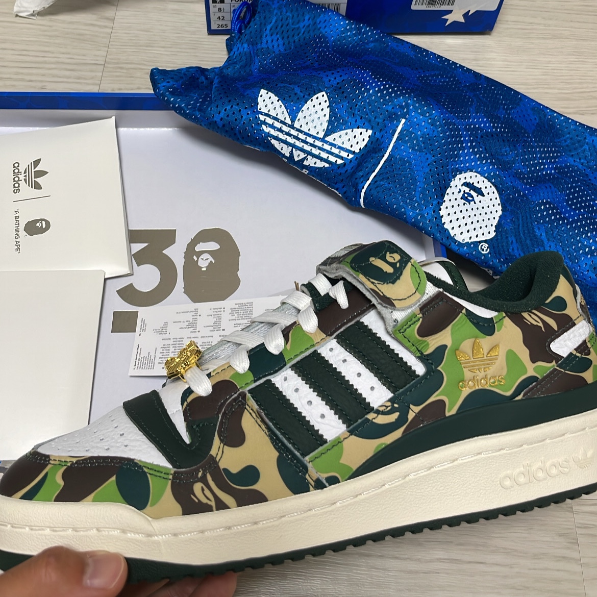 Adidas x BAPE Forum 84 Low Green Camo 착용 스타일
