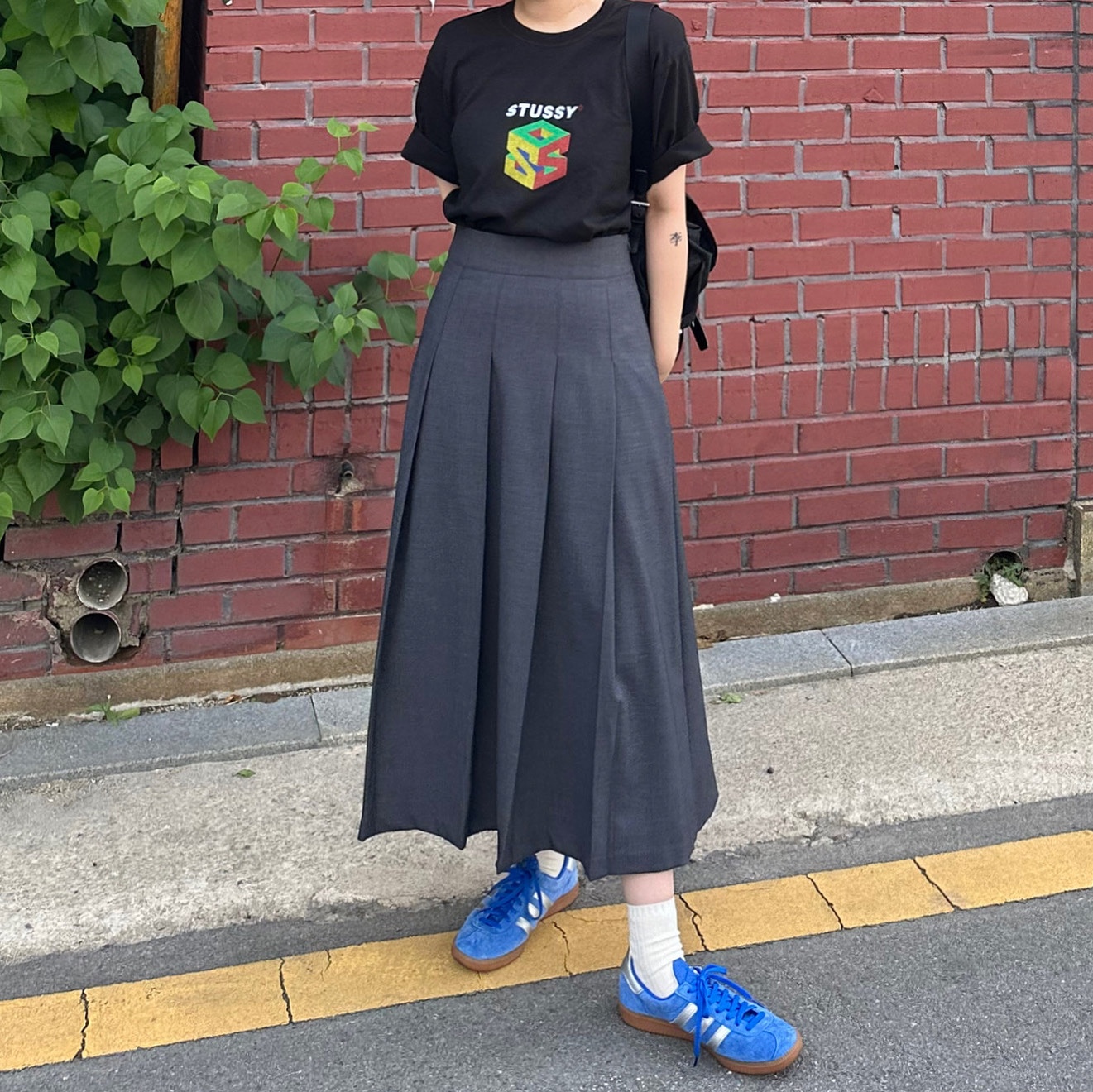 Stussy S64 Pigment Dyed T-Shirt Black 착용 스타일 - 1