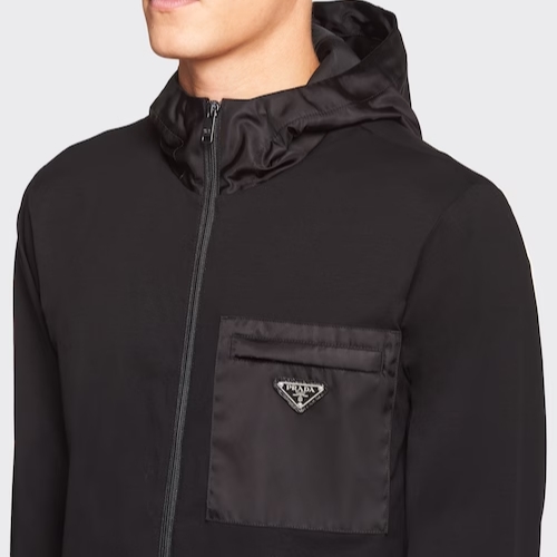 Prada Stretch Cotton Fleece Hooded Sweatshirt Black 착용 스타일 - 1