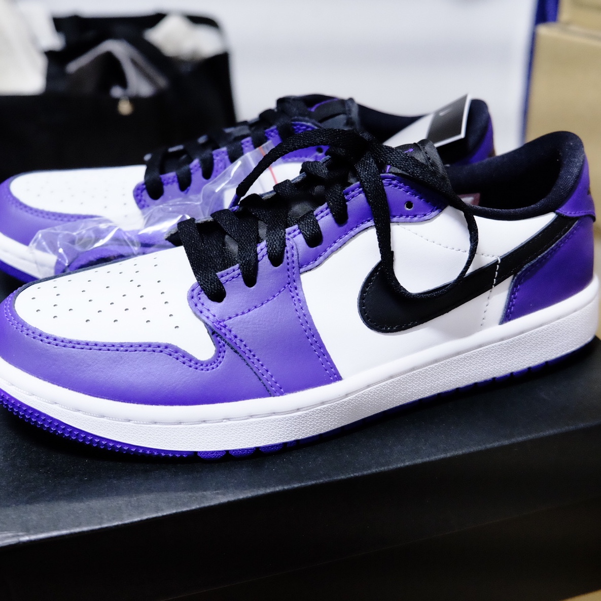 Jordan 1 Low Golf Court Purple 착용 스타일