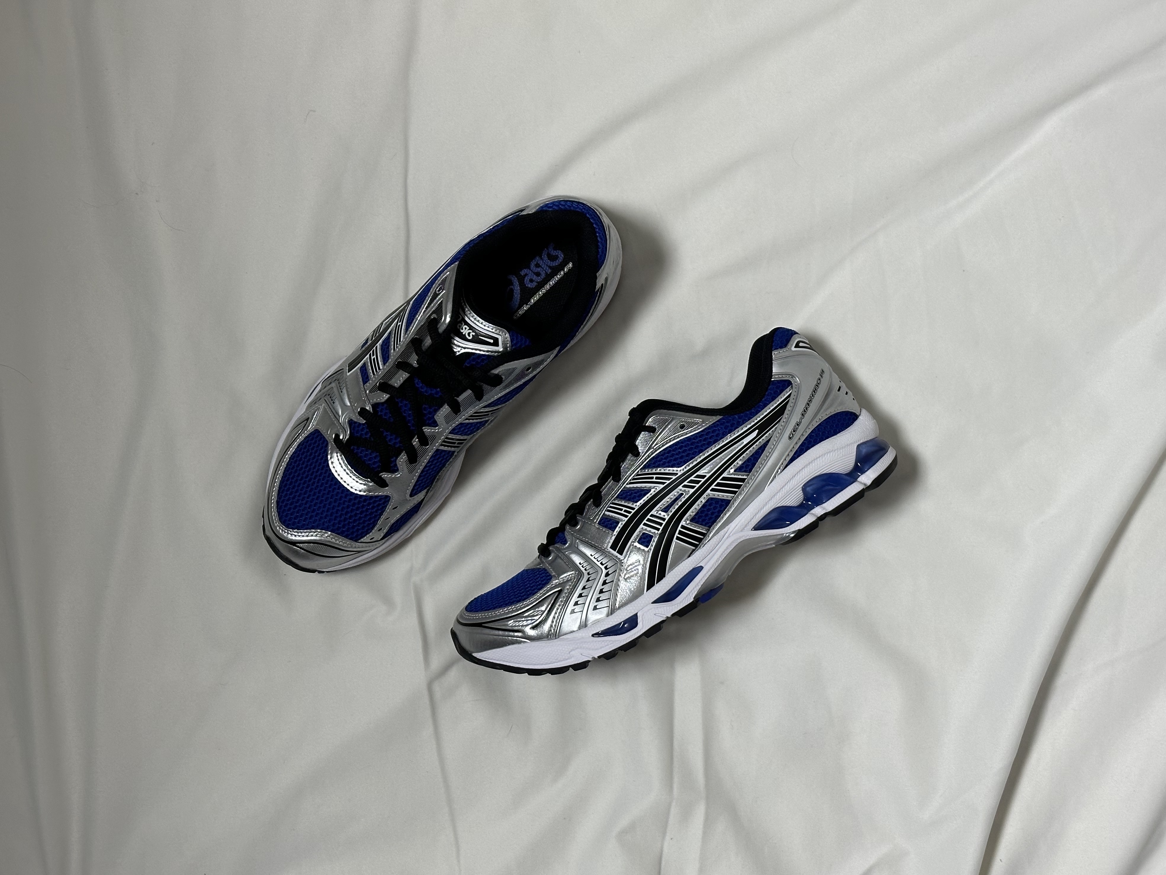 Asics Gel-Kayano 14 Monaco Blue Black 착용 스타일 - 1