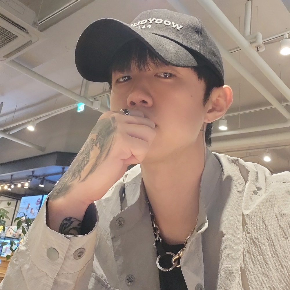 KREAM 프로필 이미지