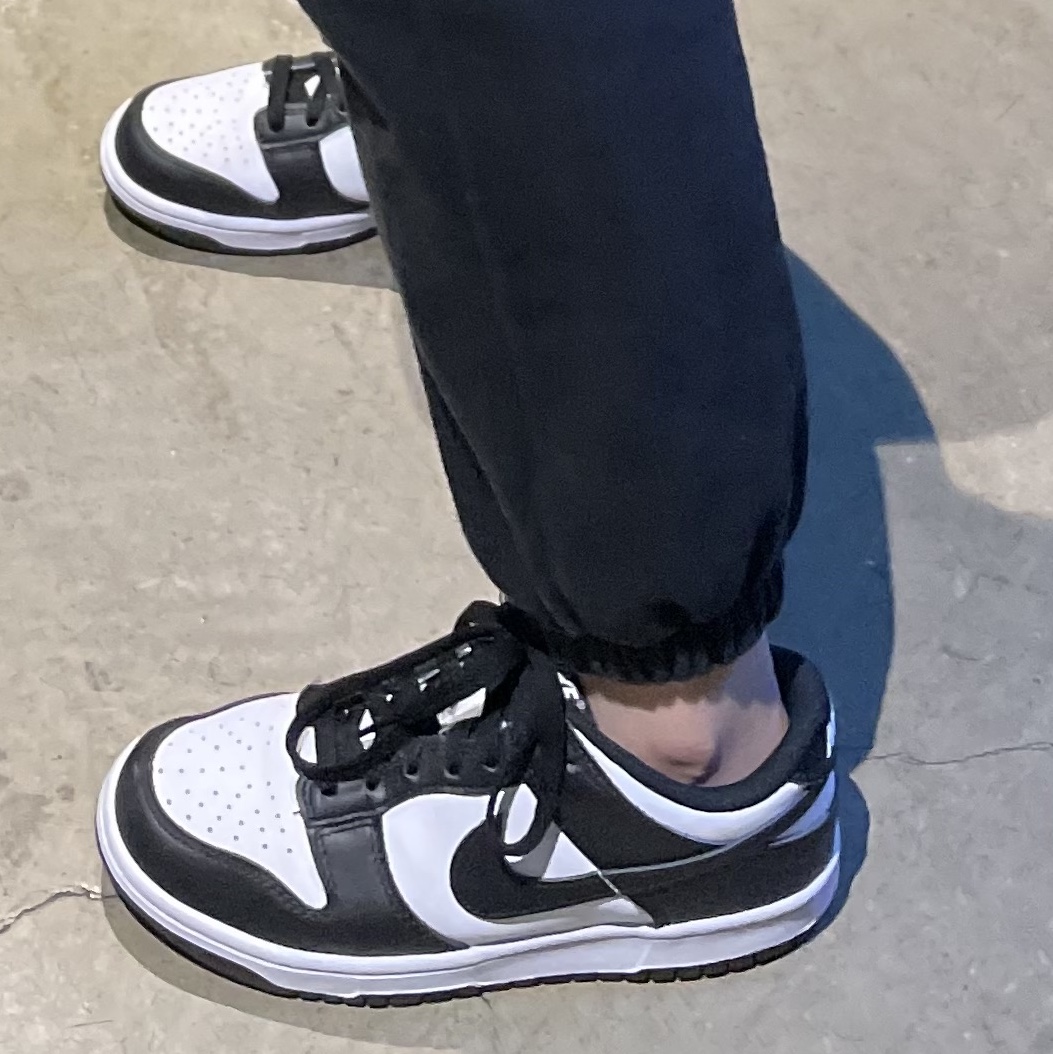 Nike Dunk Low Retro Black 착용 스타일