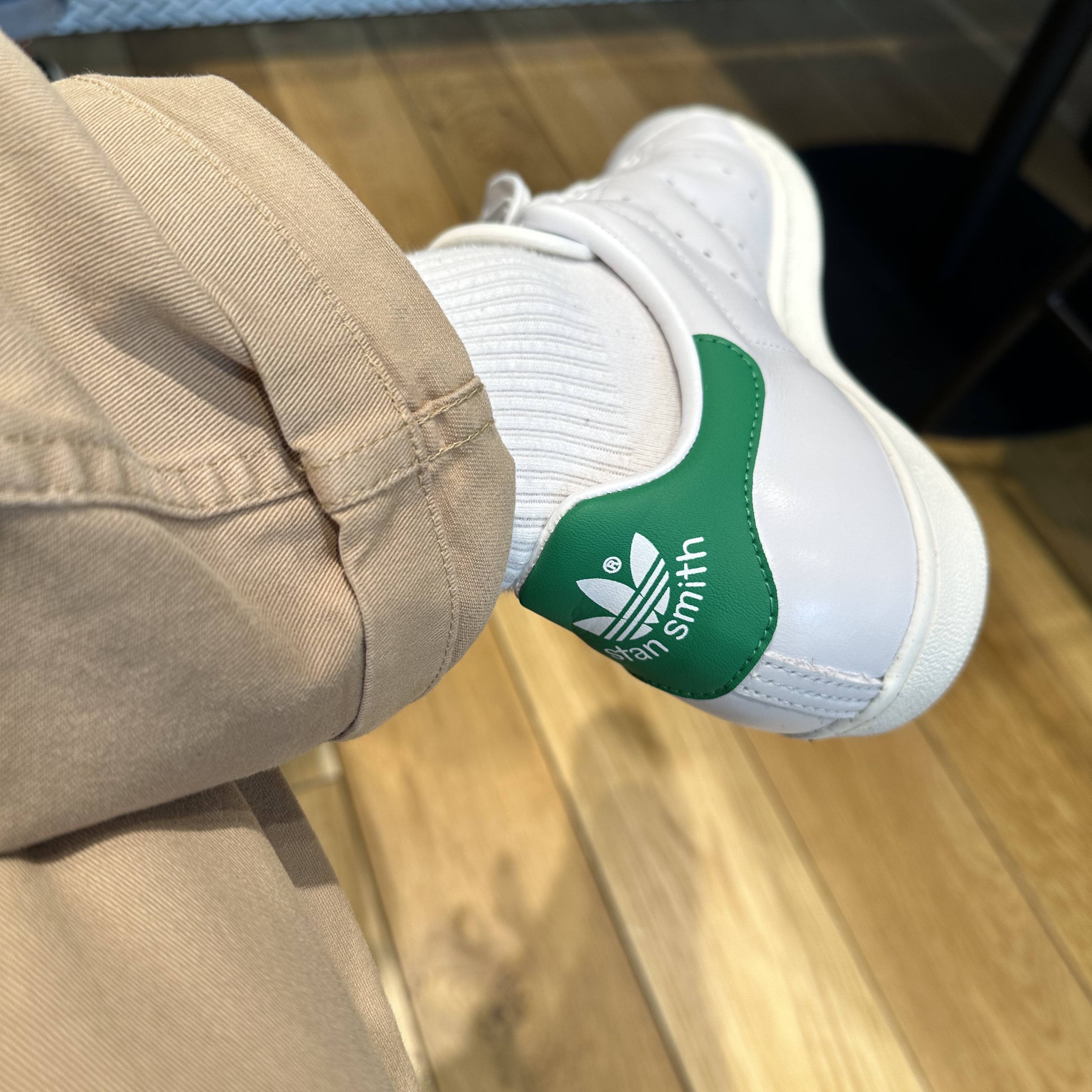 Adidas Stan Smith 80s Cloud White Green 착용 스타일