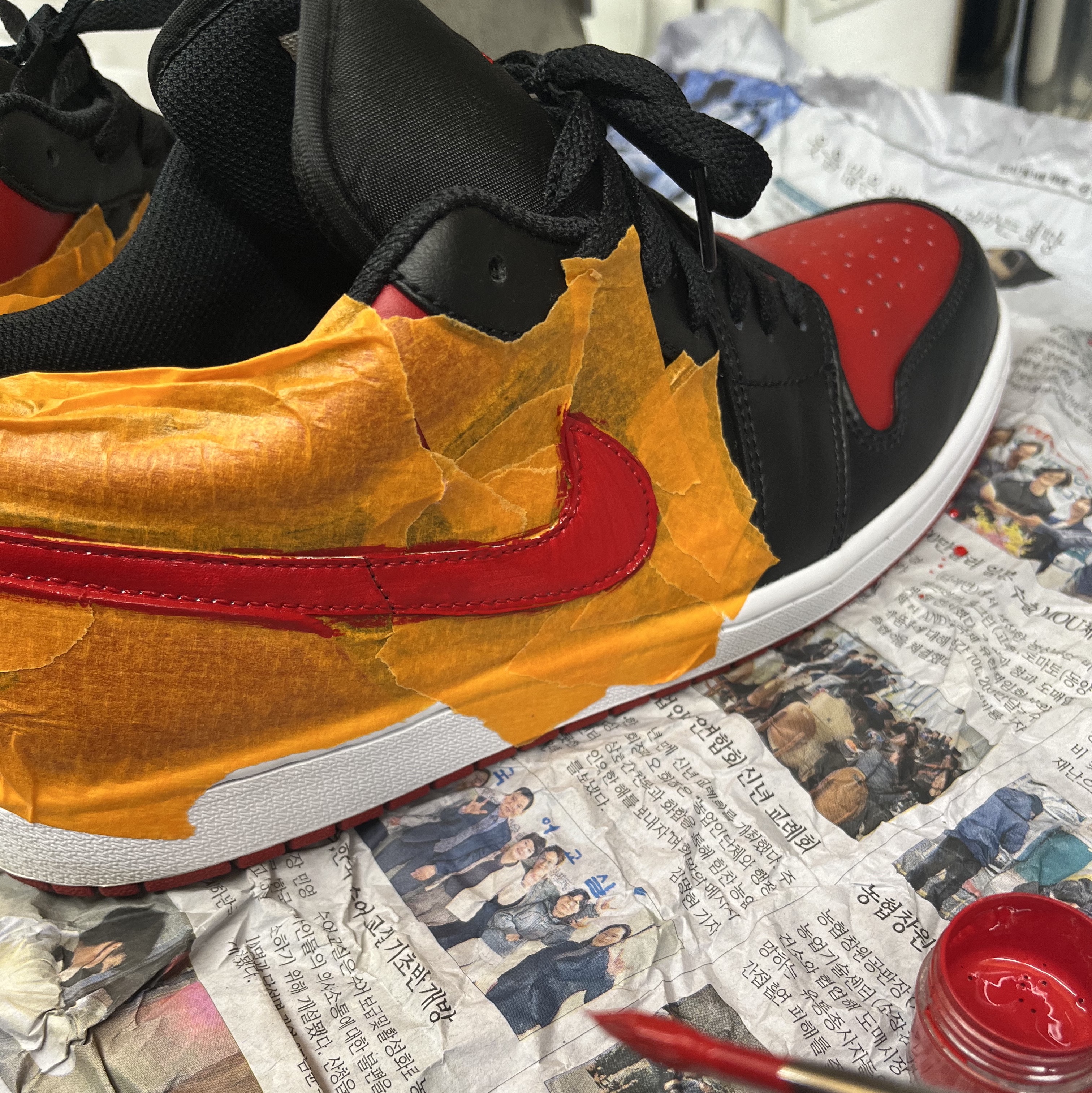 Jordan 1 Low Alternate Bred Toe 착용 스타일 - 4