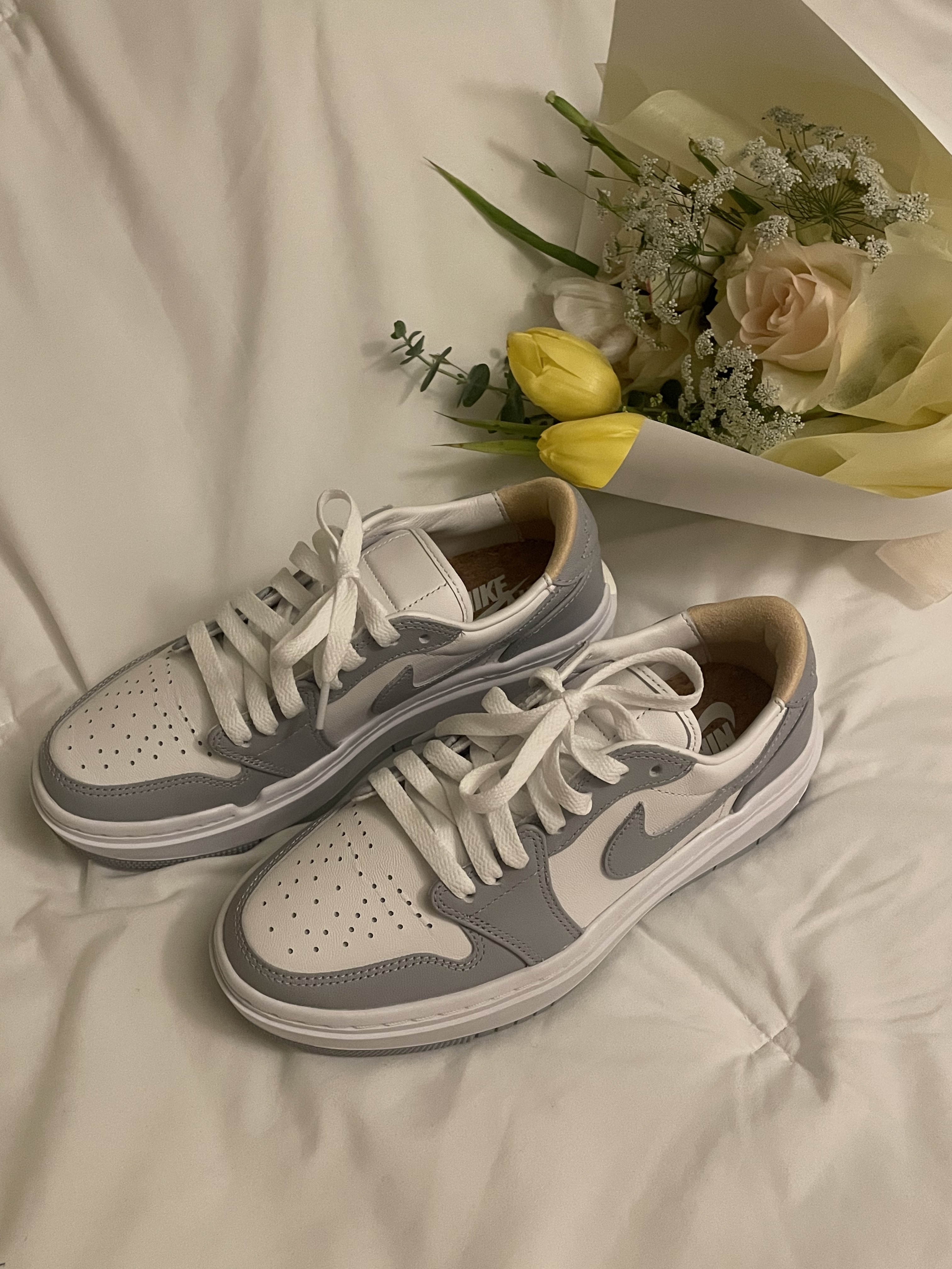 (W) Jordan 1 Elevate Low White and Wolf Grey 착용 스타일