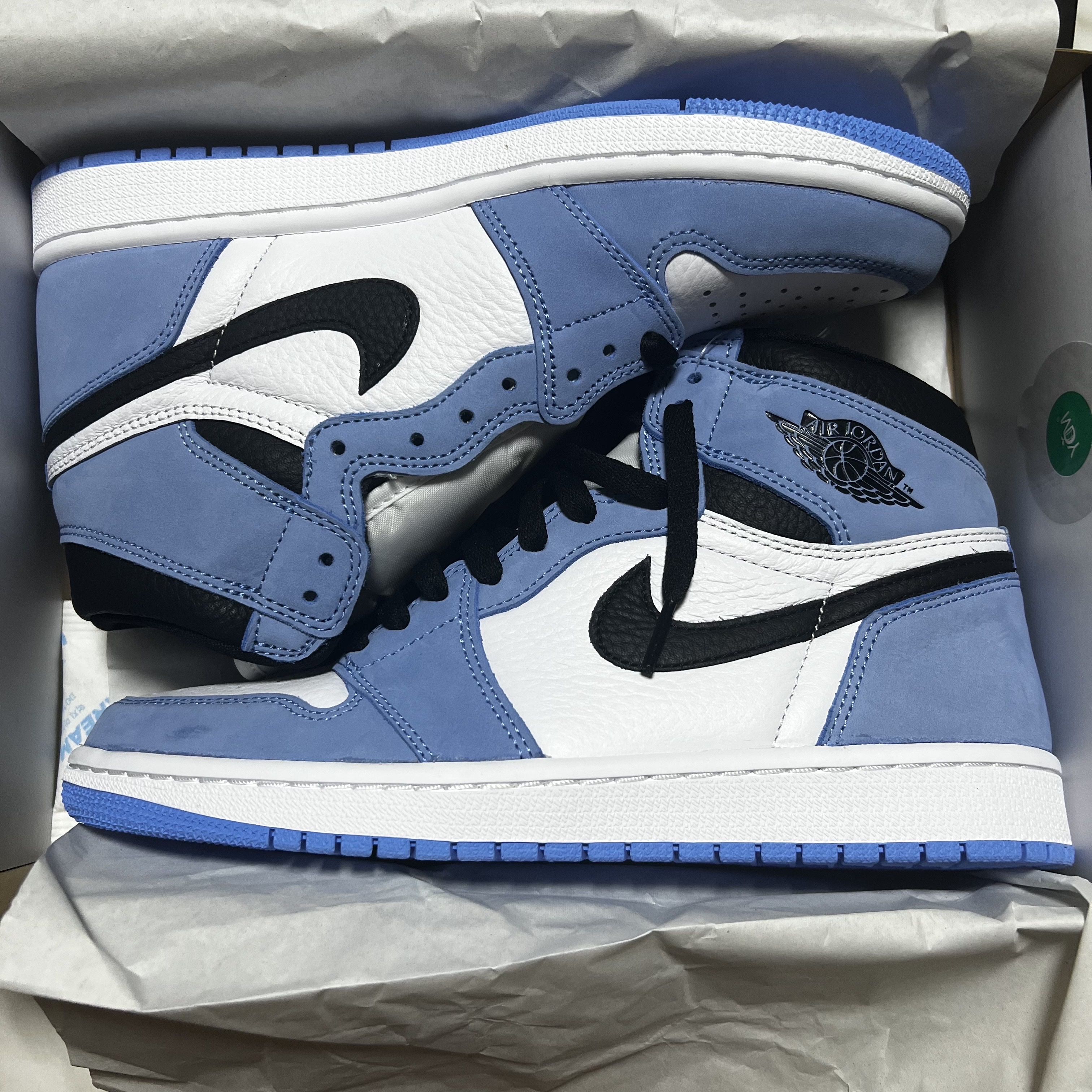 Jordan 1 Retro High OG University Blue 착용 스타일