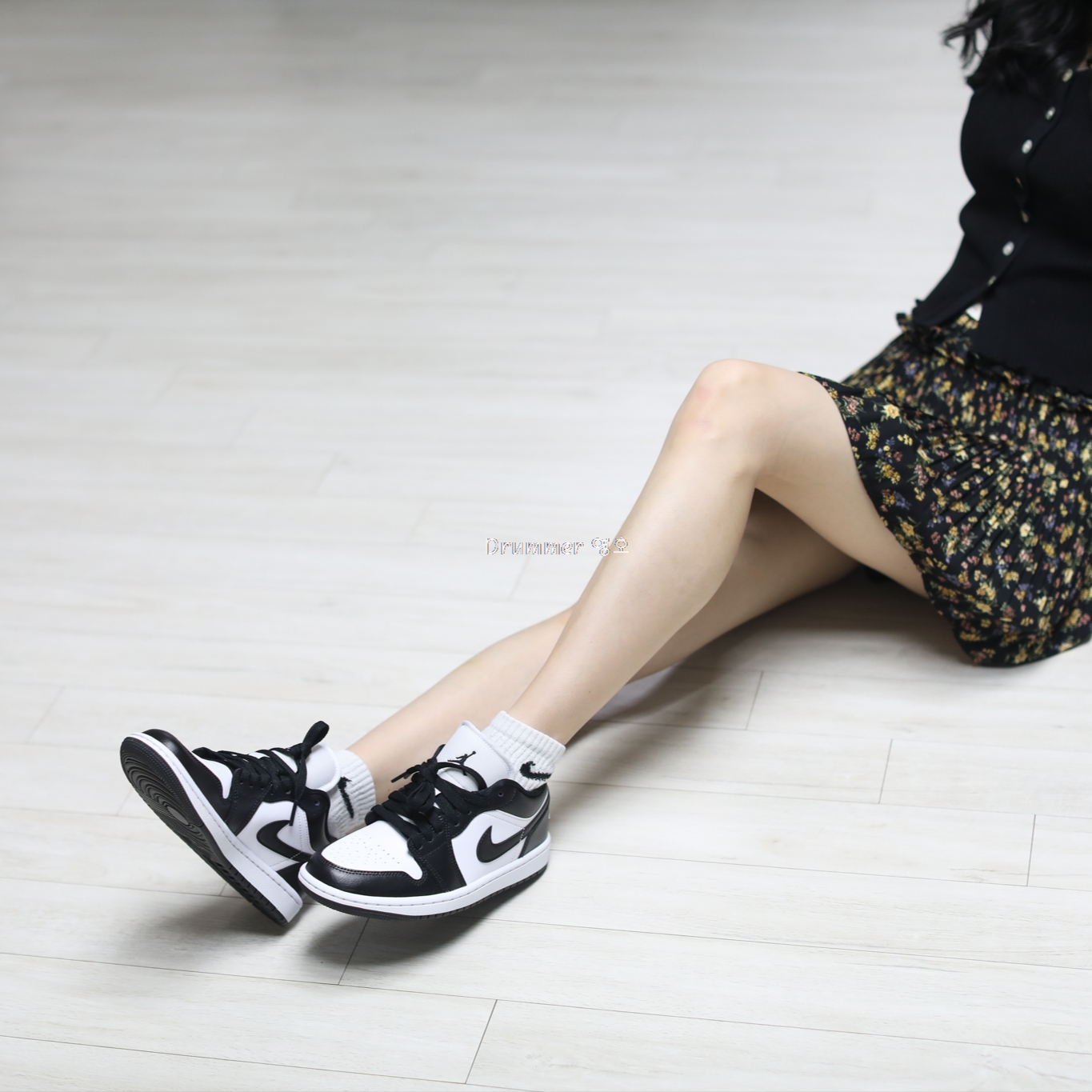 (W) Jordan 1 Low Black and White 착용 스타일