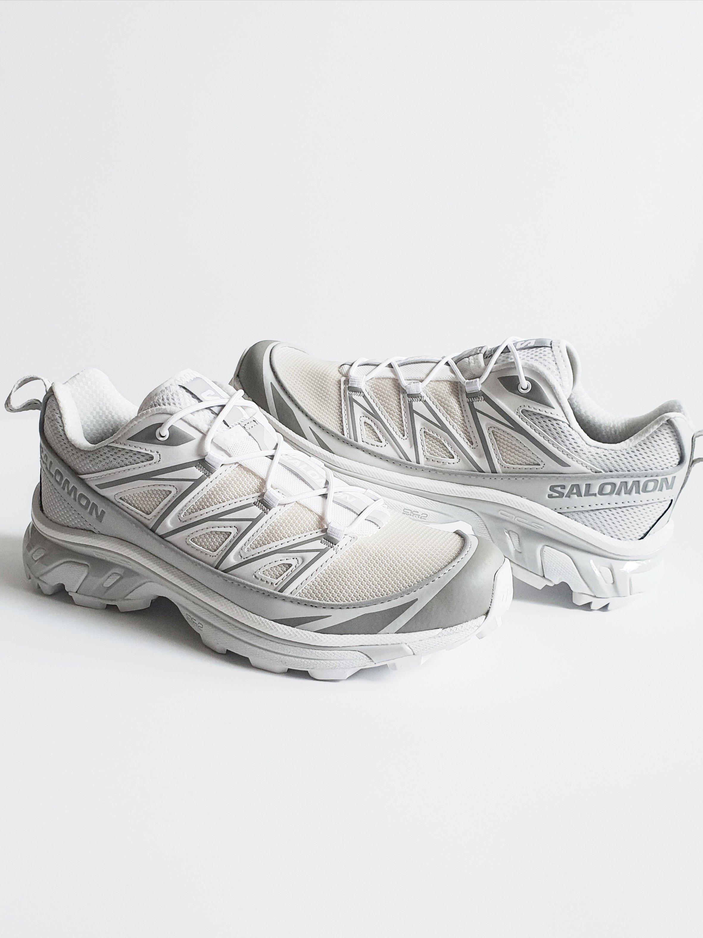 Salomon XT-6 Expanse Vanilla Ice White 착용 스타일