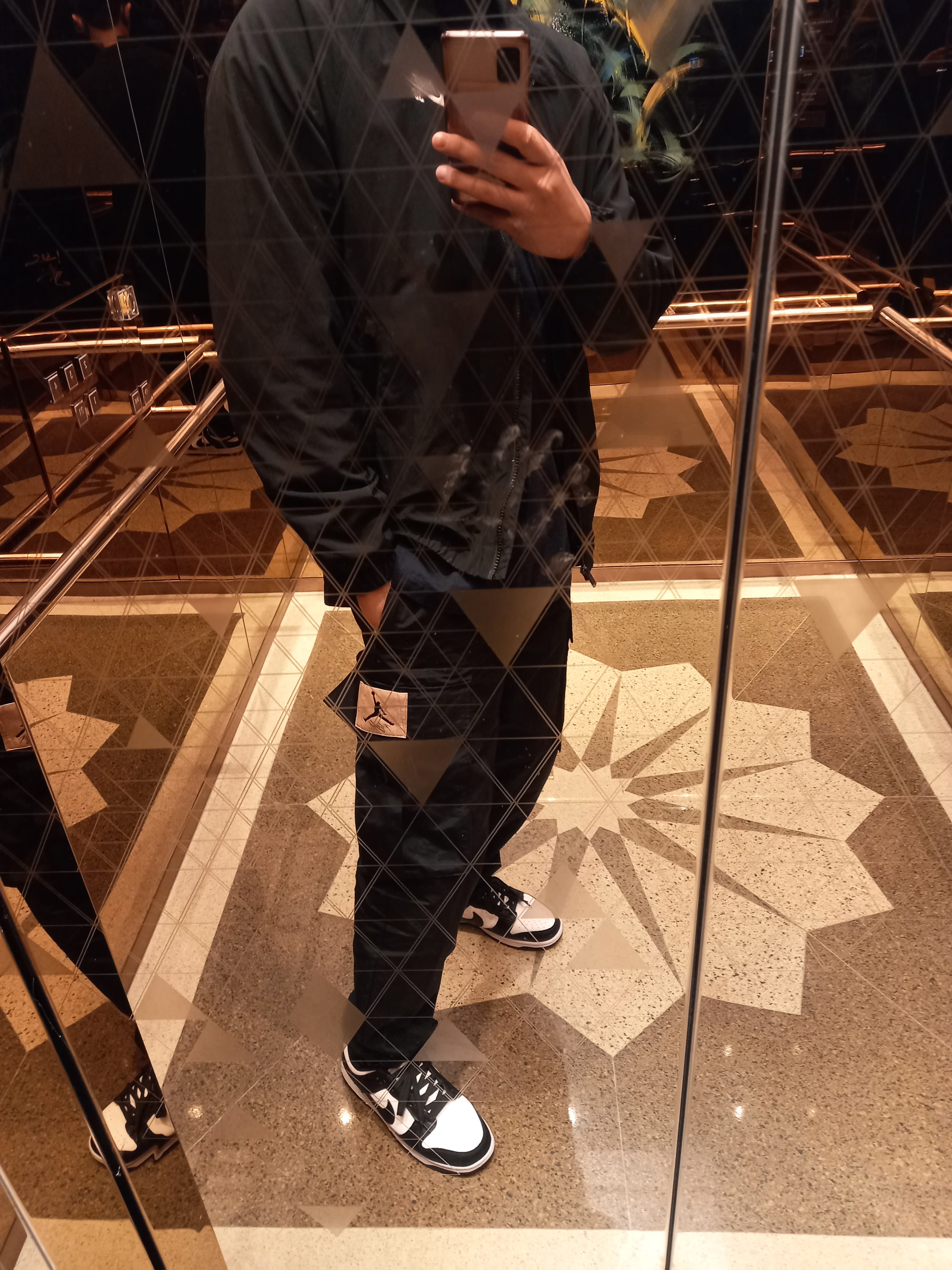 Nike Dunk Low Retro Black, Nike SB Essential Jacket Black - US/EU 착용 스타일