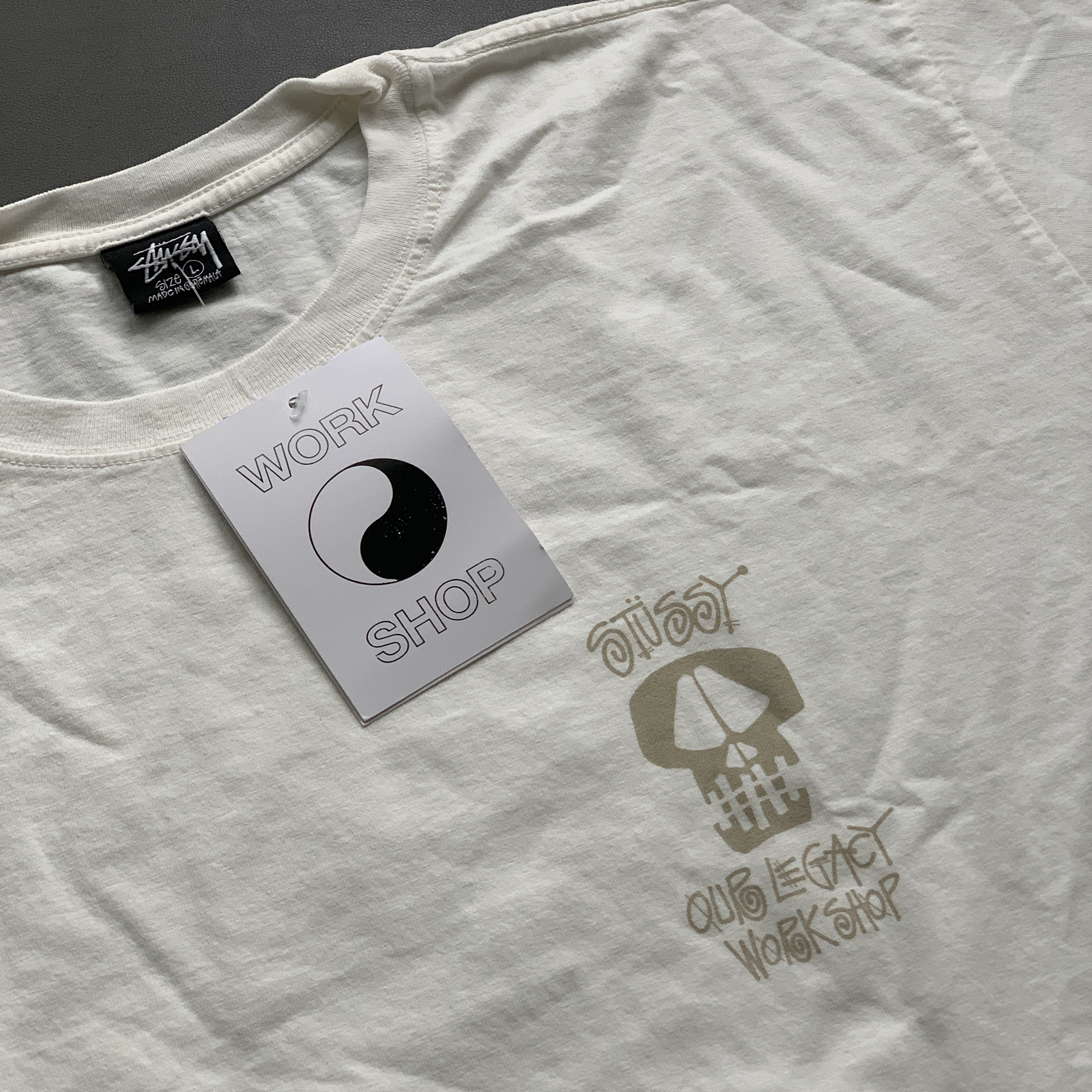 Stussy x Our Legacy Work Shop Surf Skull Pigment Dyed T-Shirt Natural, (W) Nike Dri-Fit One High Waisted 7 Inch Biker Shorts Black - Asia 착용 스타일 - 2