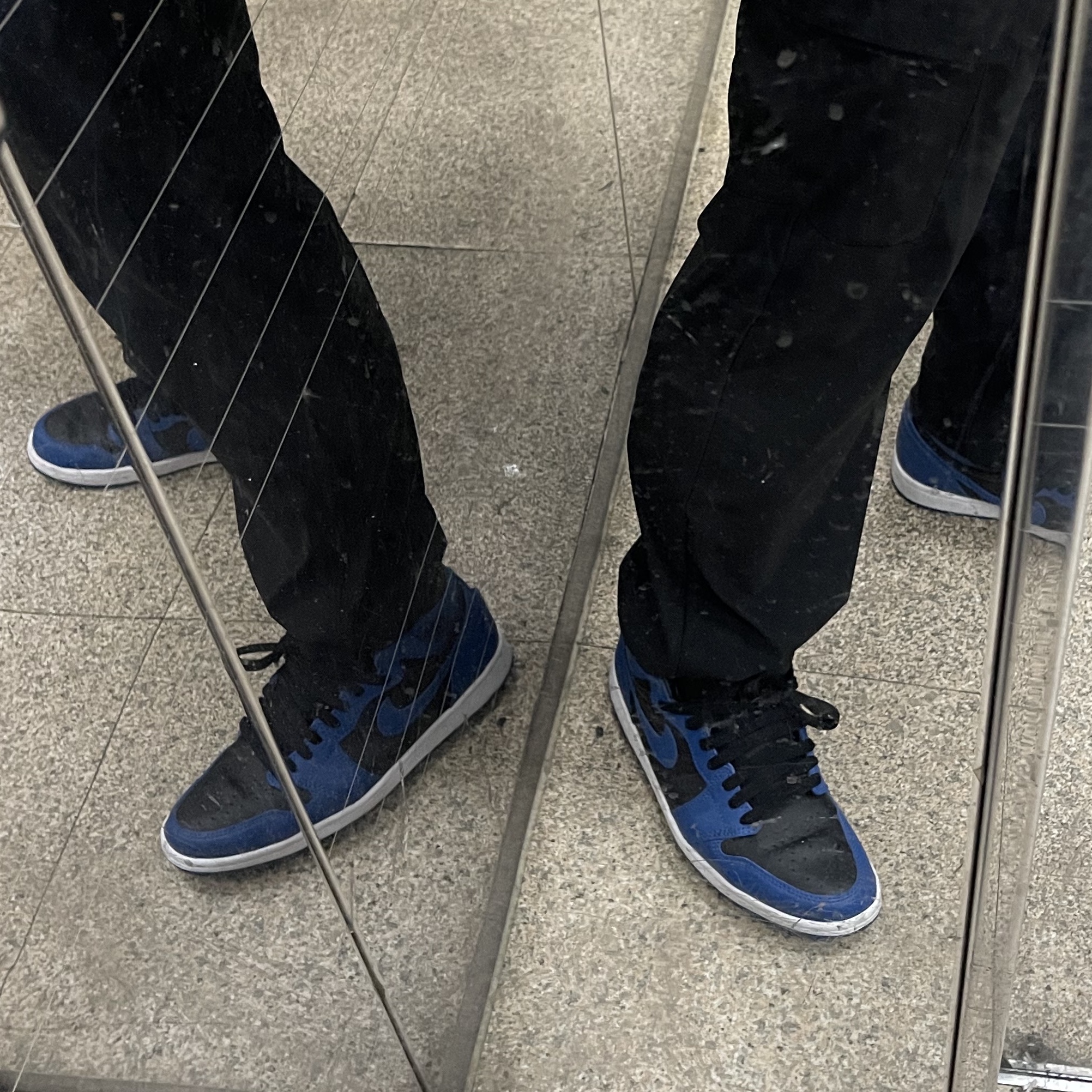 Jordan 1 Retro High OG Dark Marina Blue 착용 스타일