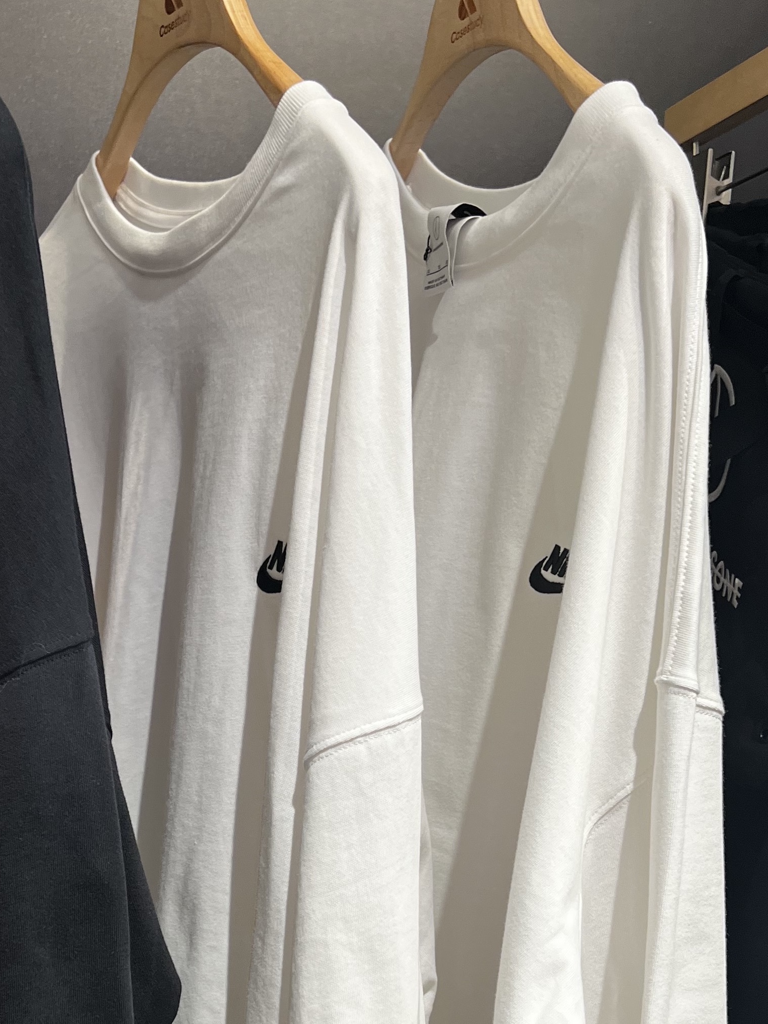 Nike x Peaceminusone LS T-Shirt White (DR0098-100) 착용 스타일