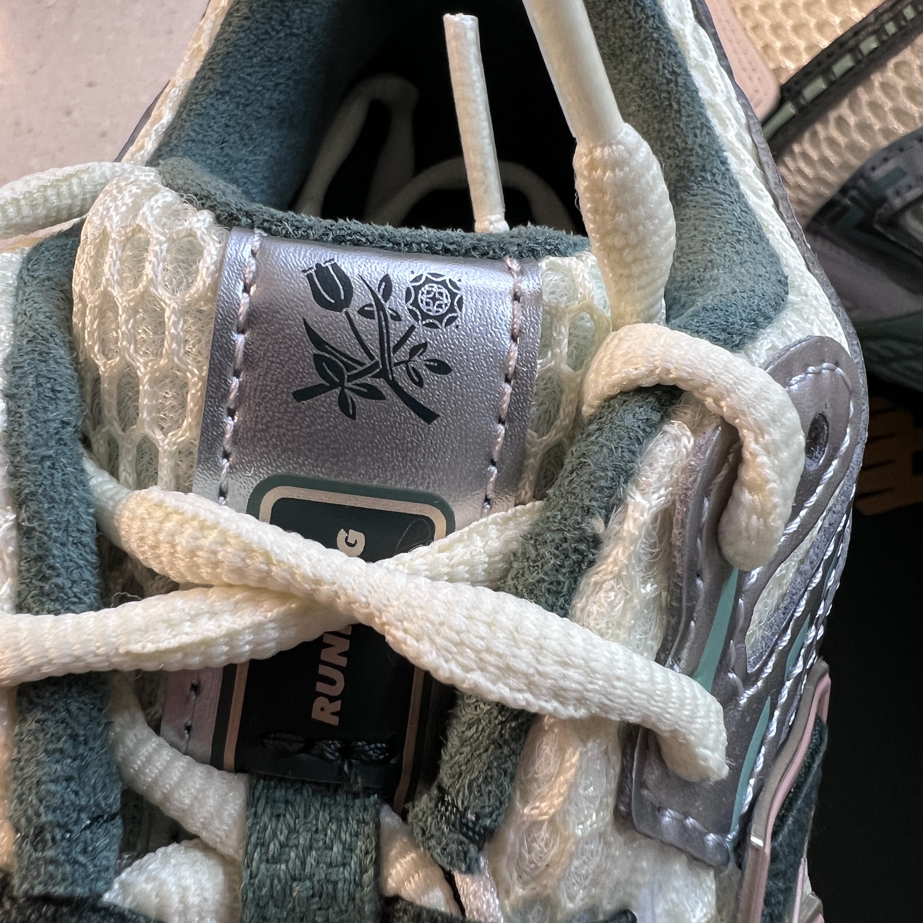 New Balance x Aime Leon Dore 1906R Jade 착용 스타일 - 3