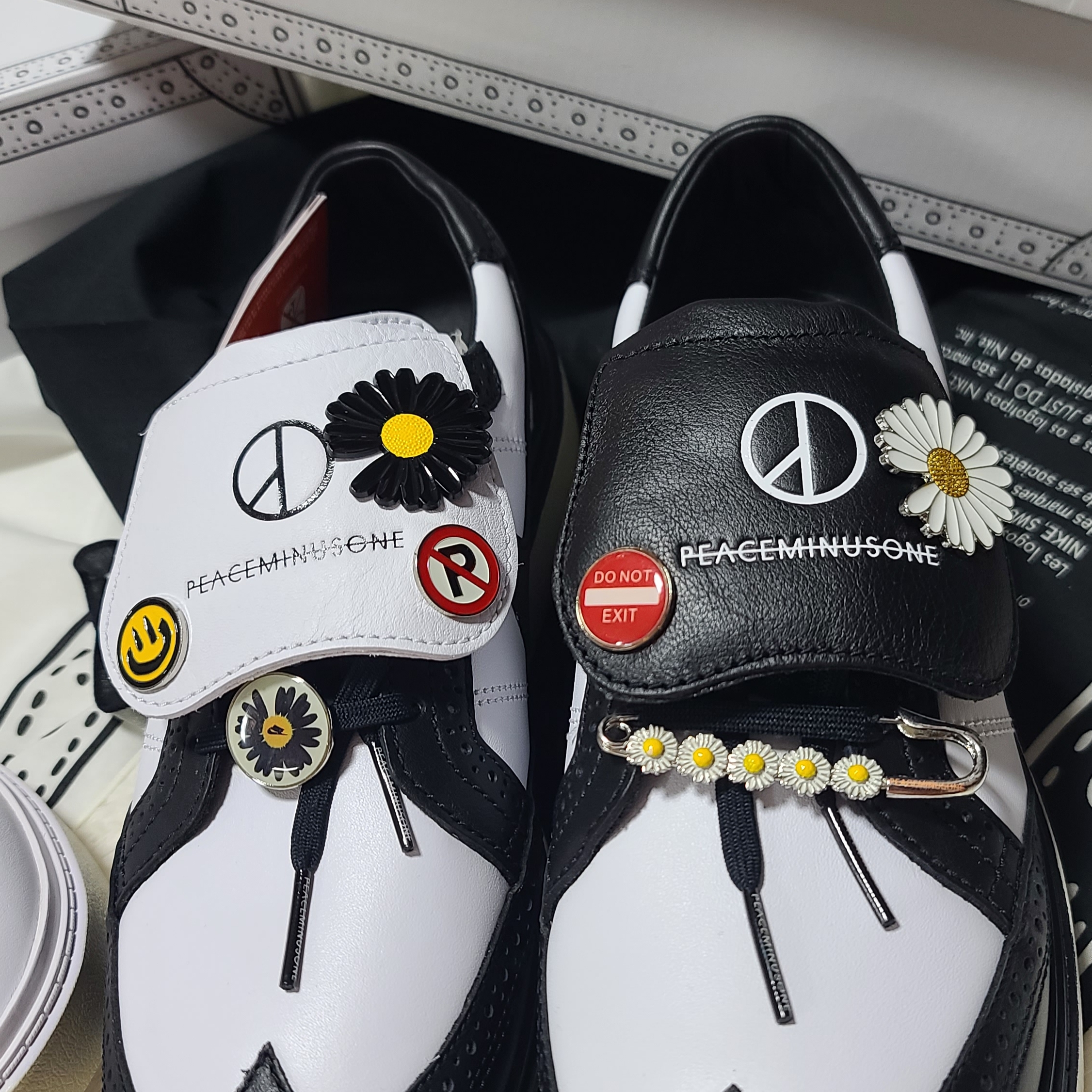 Nike x Peaceminusone Kwondo1 Black and White 착용 스타일