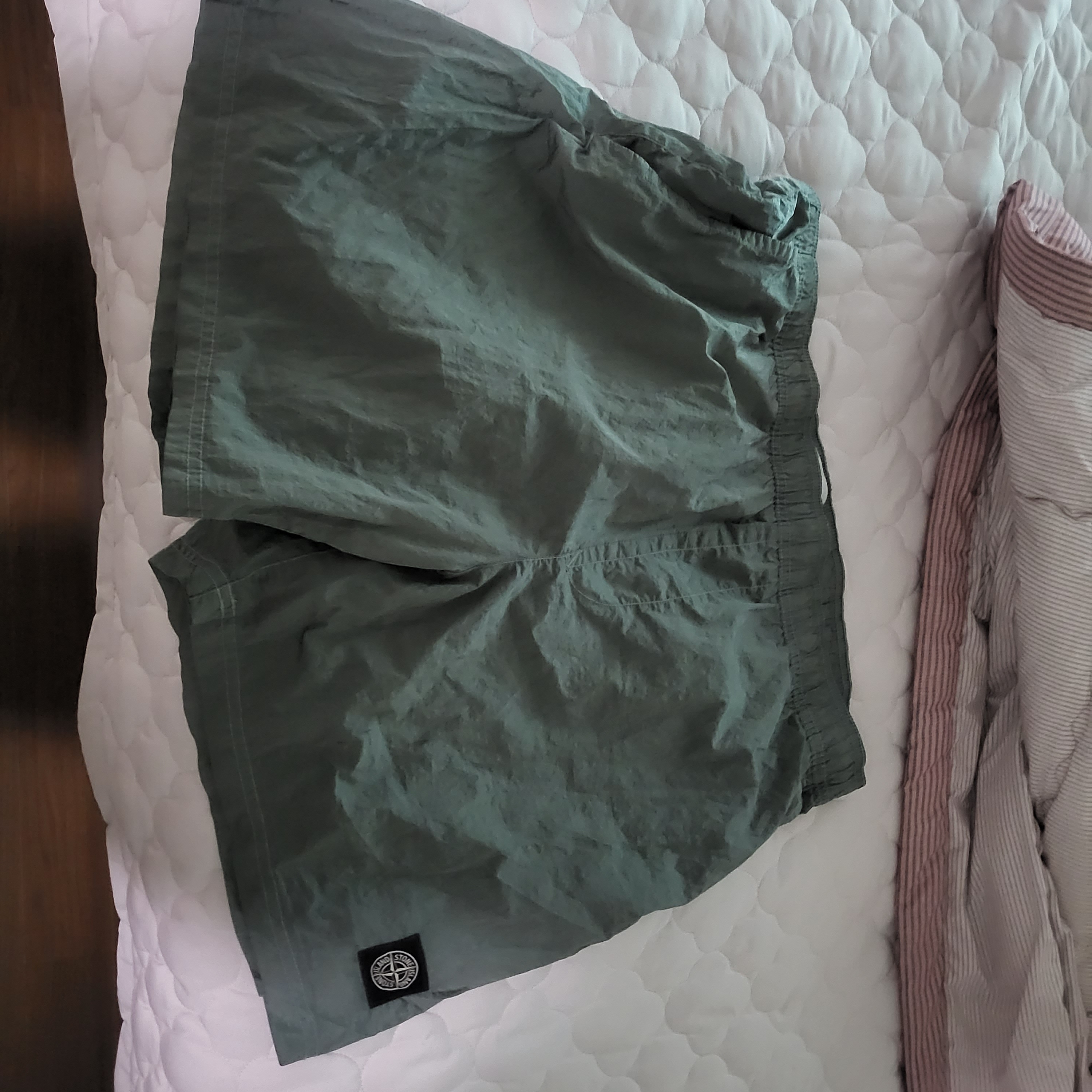 Stone Island B0943 Nylon Metal Swimming Trunk Sky Blue - 23SS 착용 스타일