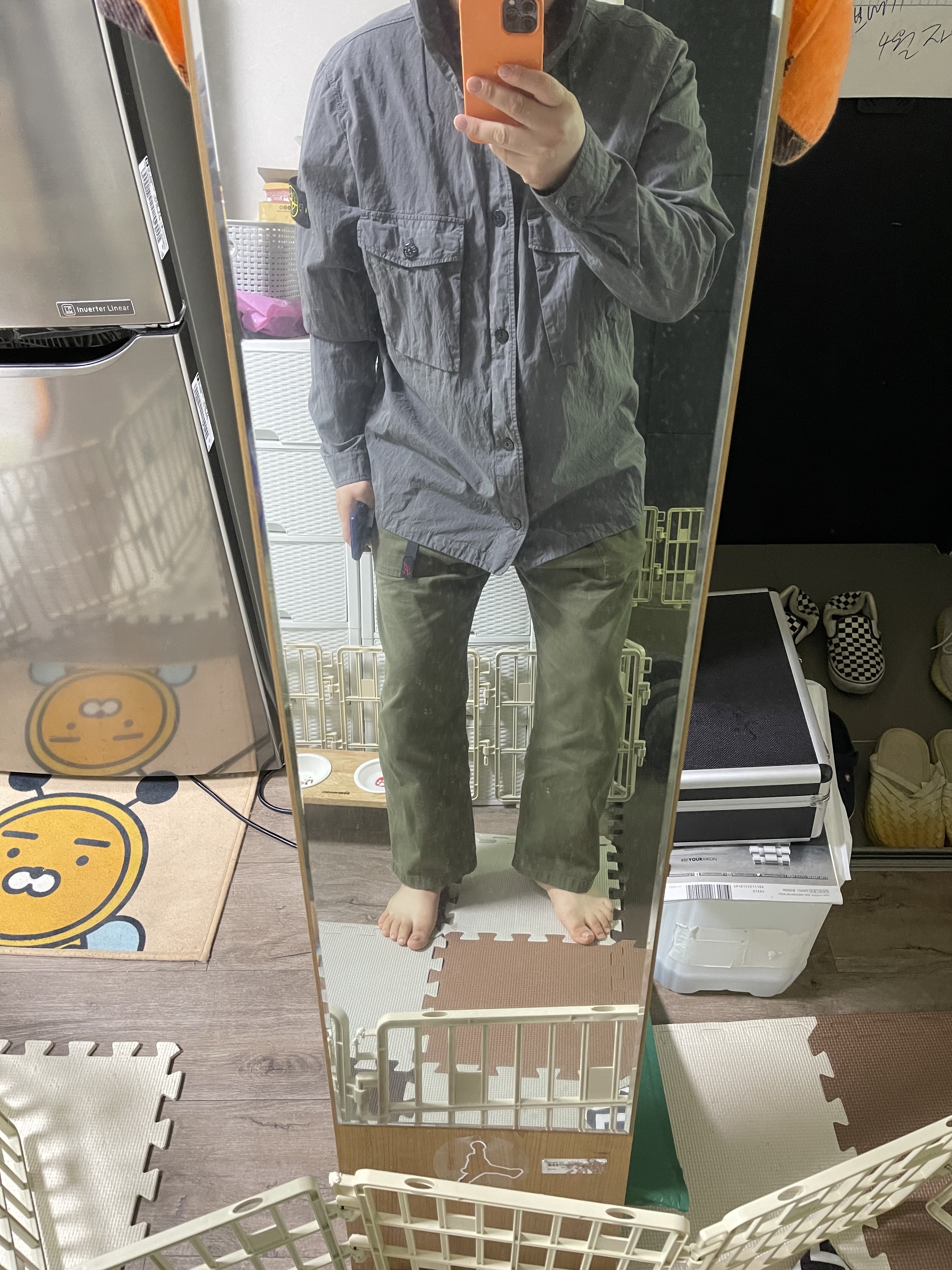 Stone Island 115WN Old Treatment Overshirt Black - 23SS, Vans Slip-On Checkerboard 착용 스타일 - 1