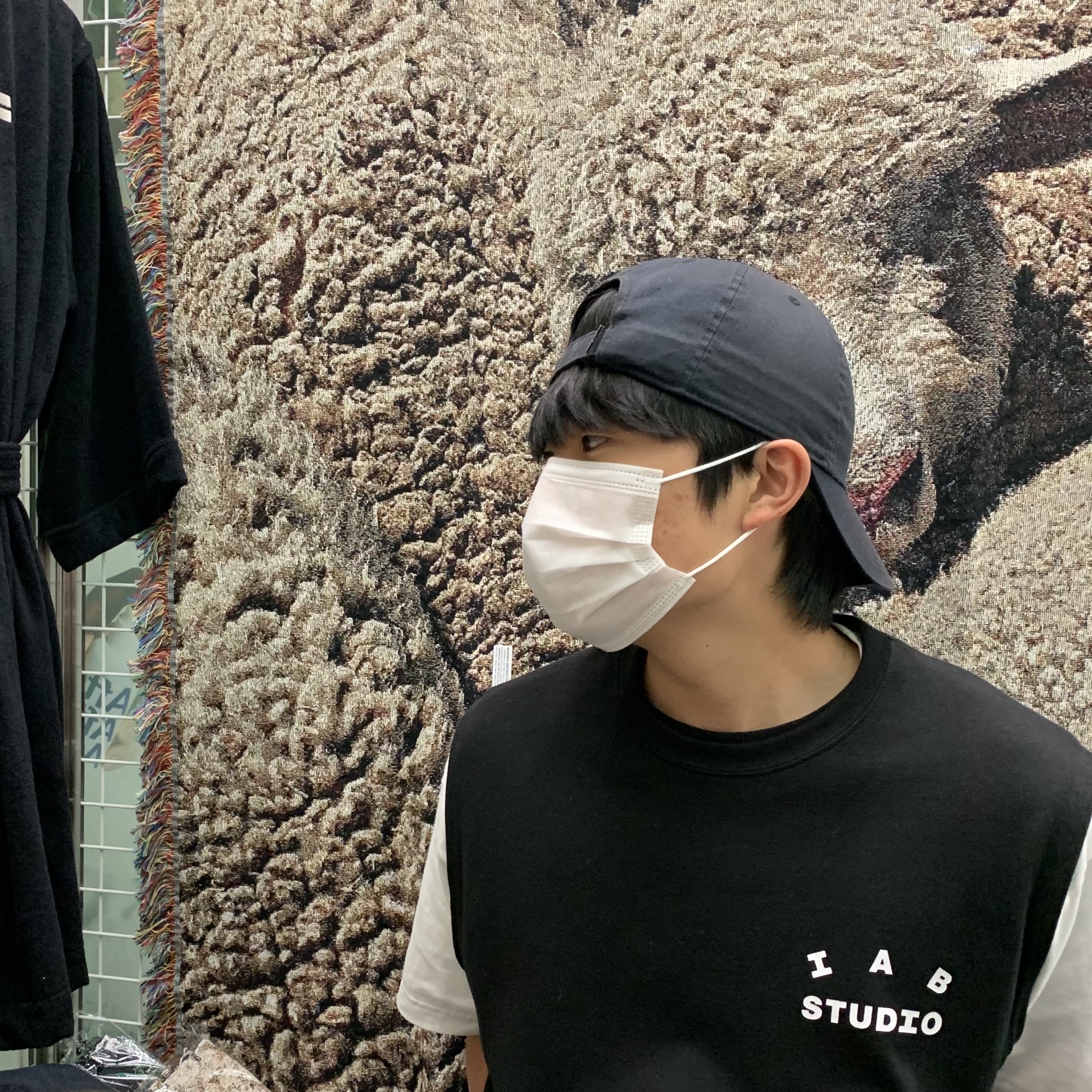 IAB Studio Sleeveless Black, Nike Initiator Metallic Silver Black 착용 스타일 - 2