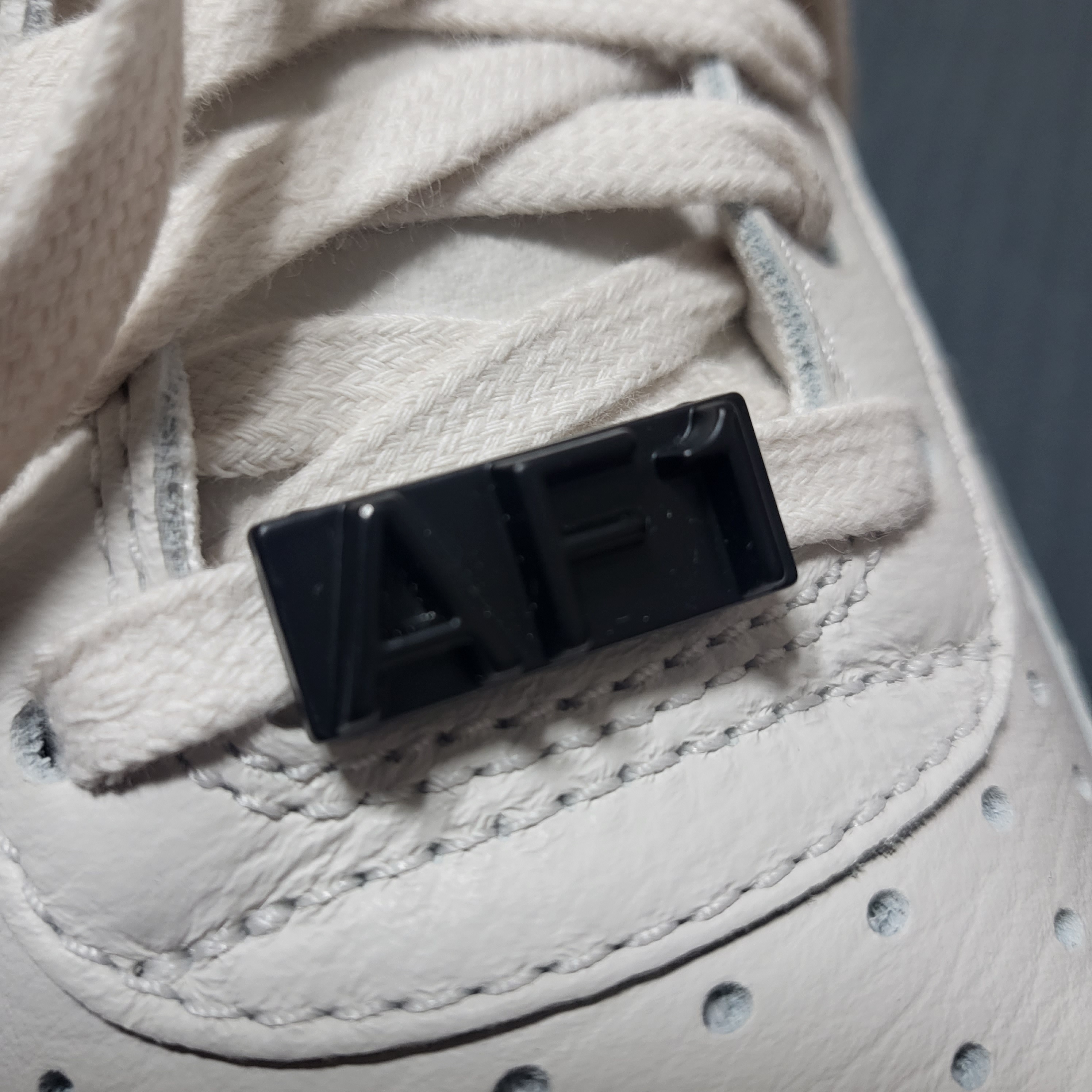Nike x Ambush Air Force 1 Low SP Phantom 착용 스타일 - 4