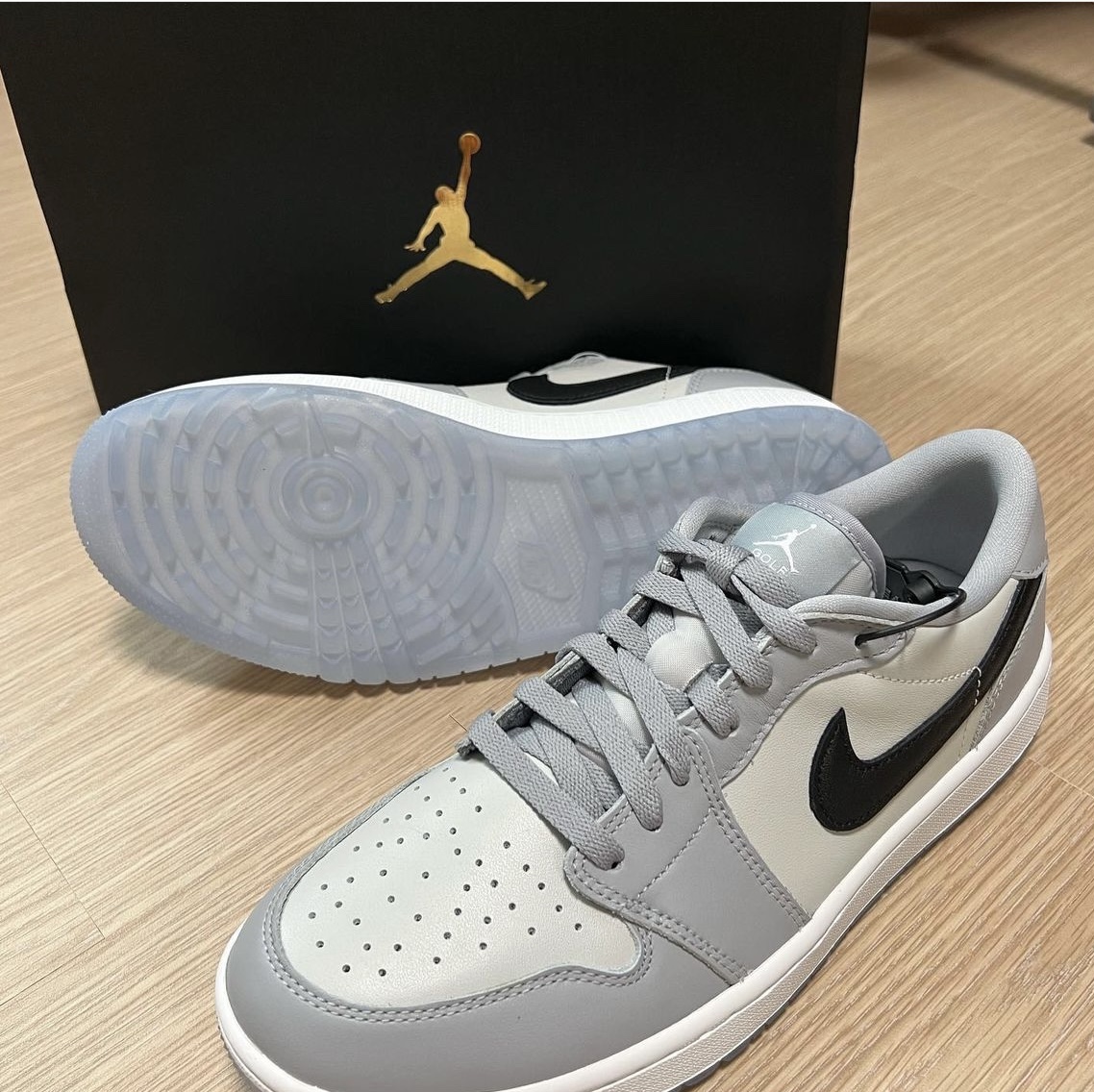 Jordan 1 Low Golf Wolf Grey 착용 스타일