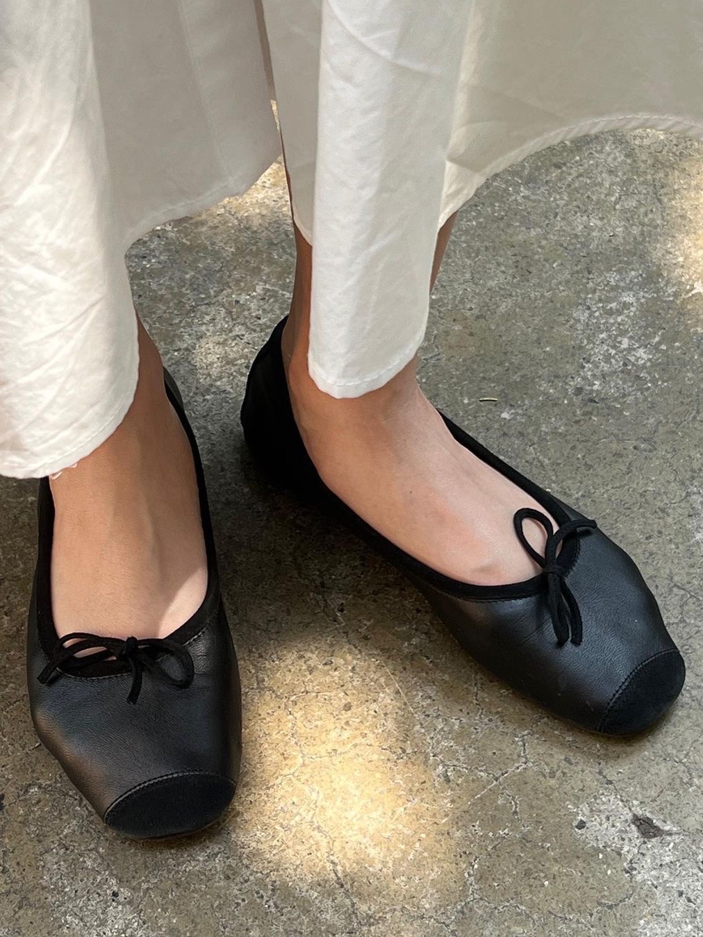 Reqins Women Harmony Noir Cuir 착용 스타일