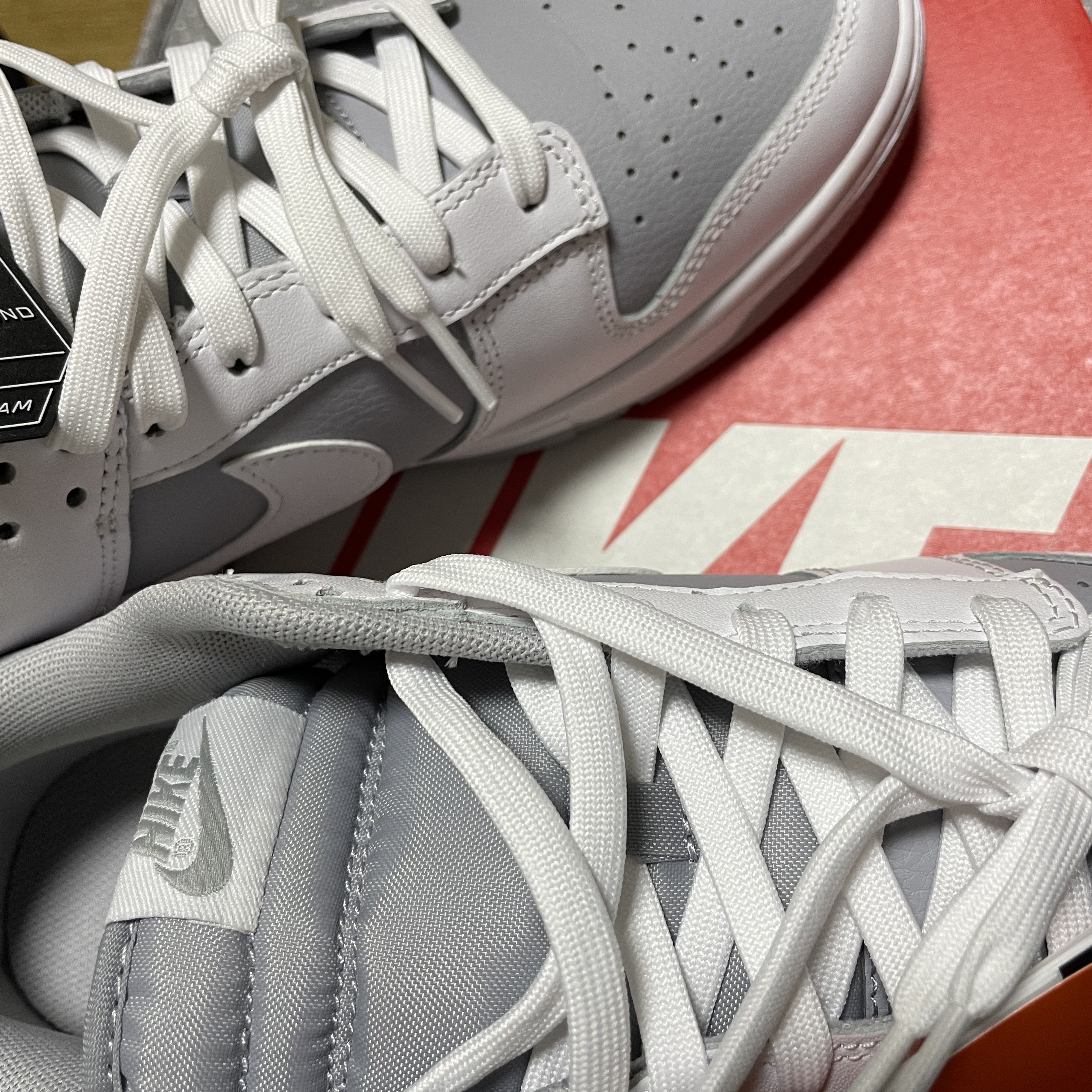 Nike Dunk Low Retro White Neutral Grey 착용 스타일
