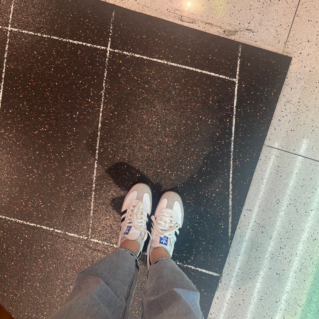 Adidas Samba OG Cloud White 착용 스타일