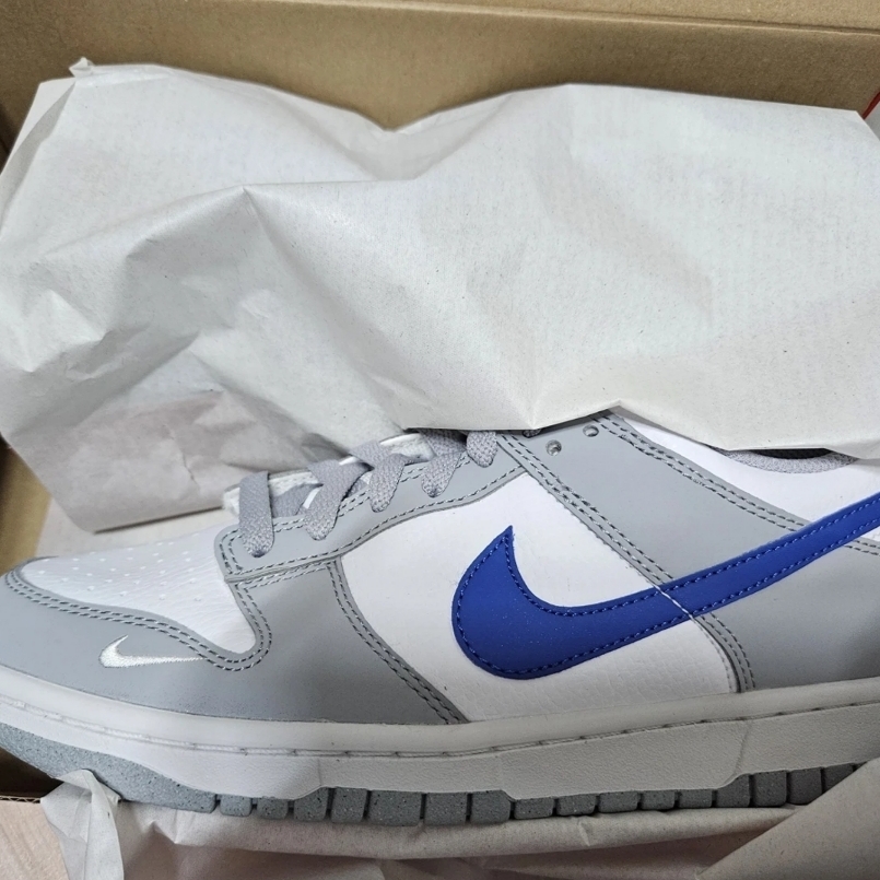 (GS) Nike Dunk Low Wolf Grey Game Royal 착용 스타일