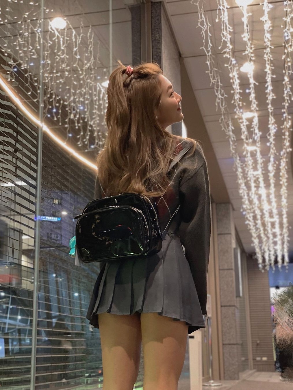 Nieeh Women Turtle Bag Black 착용 스타일