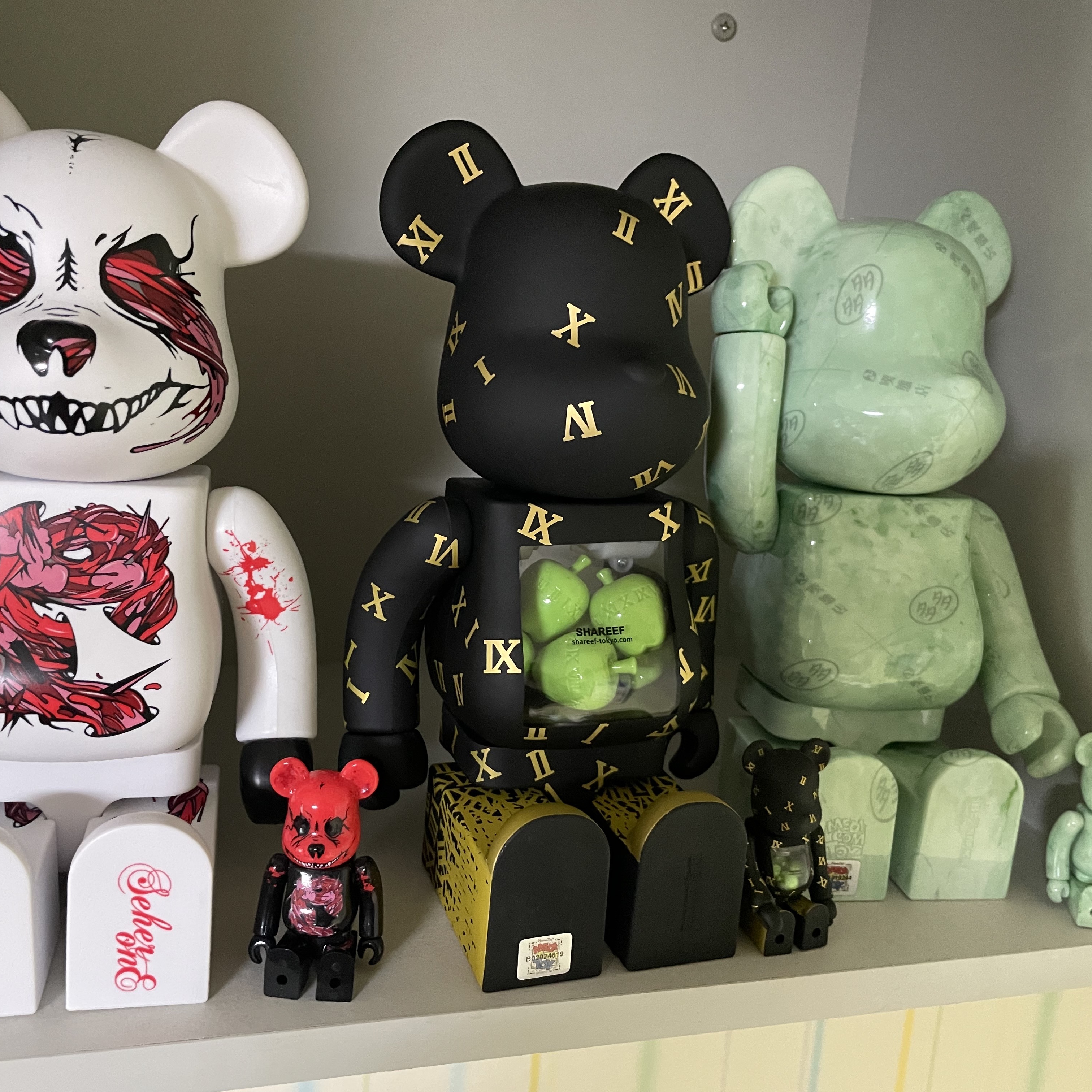 Bearbrick x Dada 100% & 400% Set, Bearbrick x Shareef 3 100% & 400% Set 착용 스타일