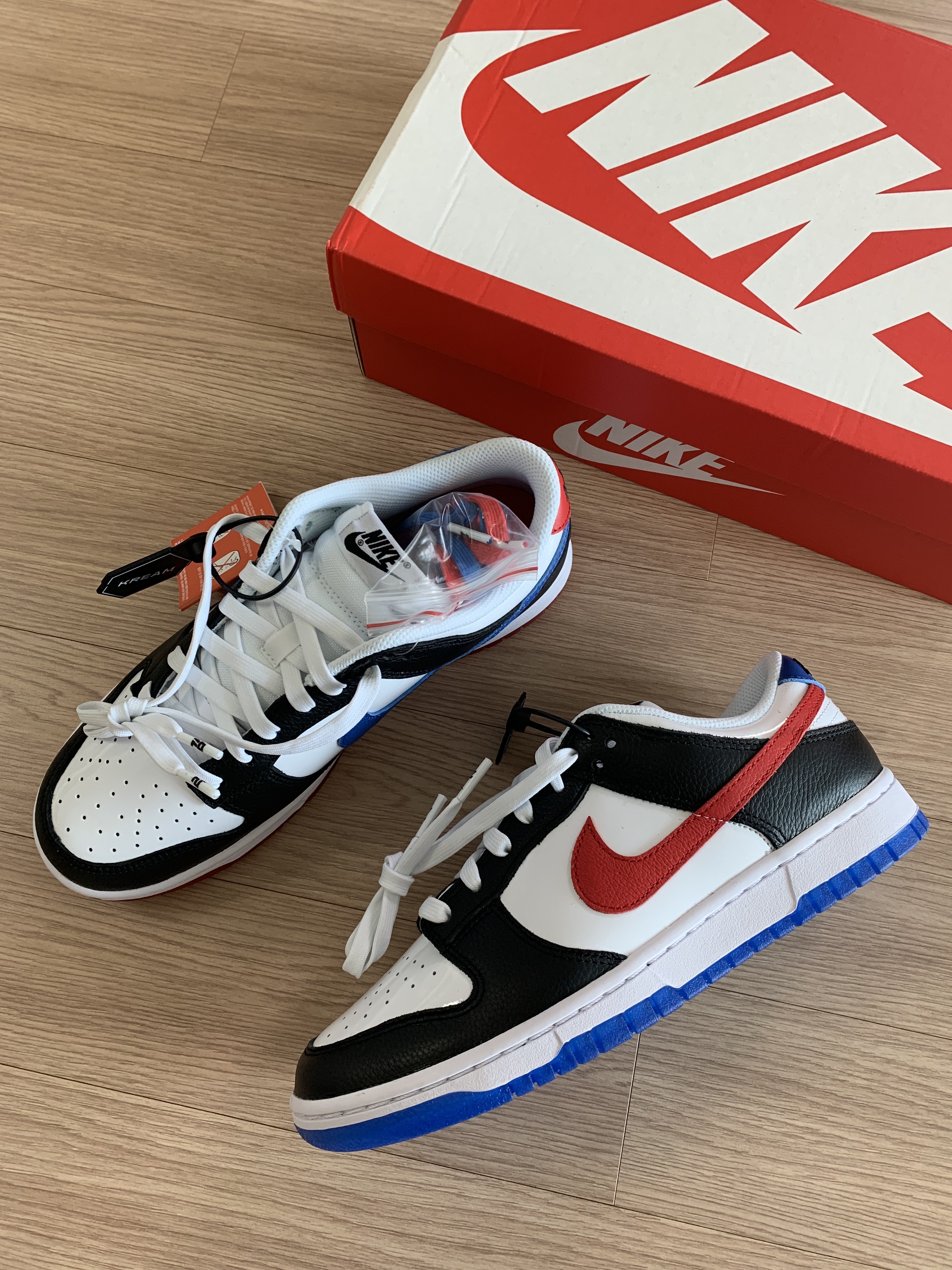 Nike Dunk Low SE Seoul 착용 스타일