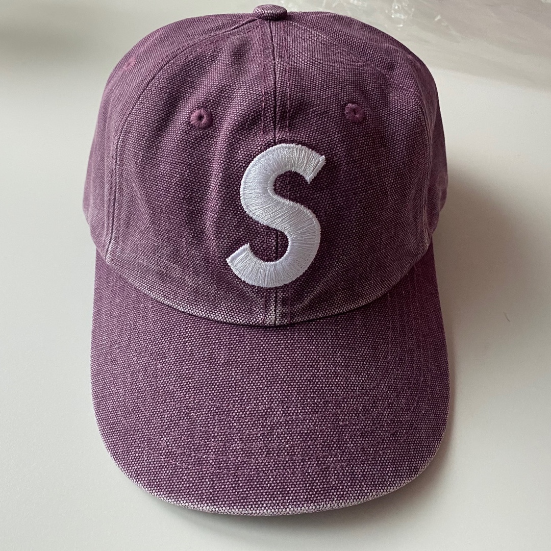 Supreme Pigment Canvas S Logo 6-Panel Plum - 23SS 착용 스타일
