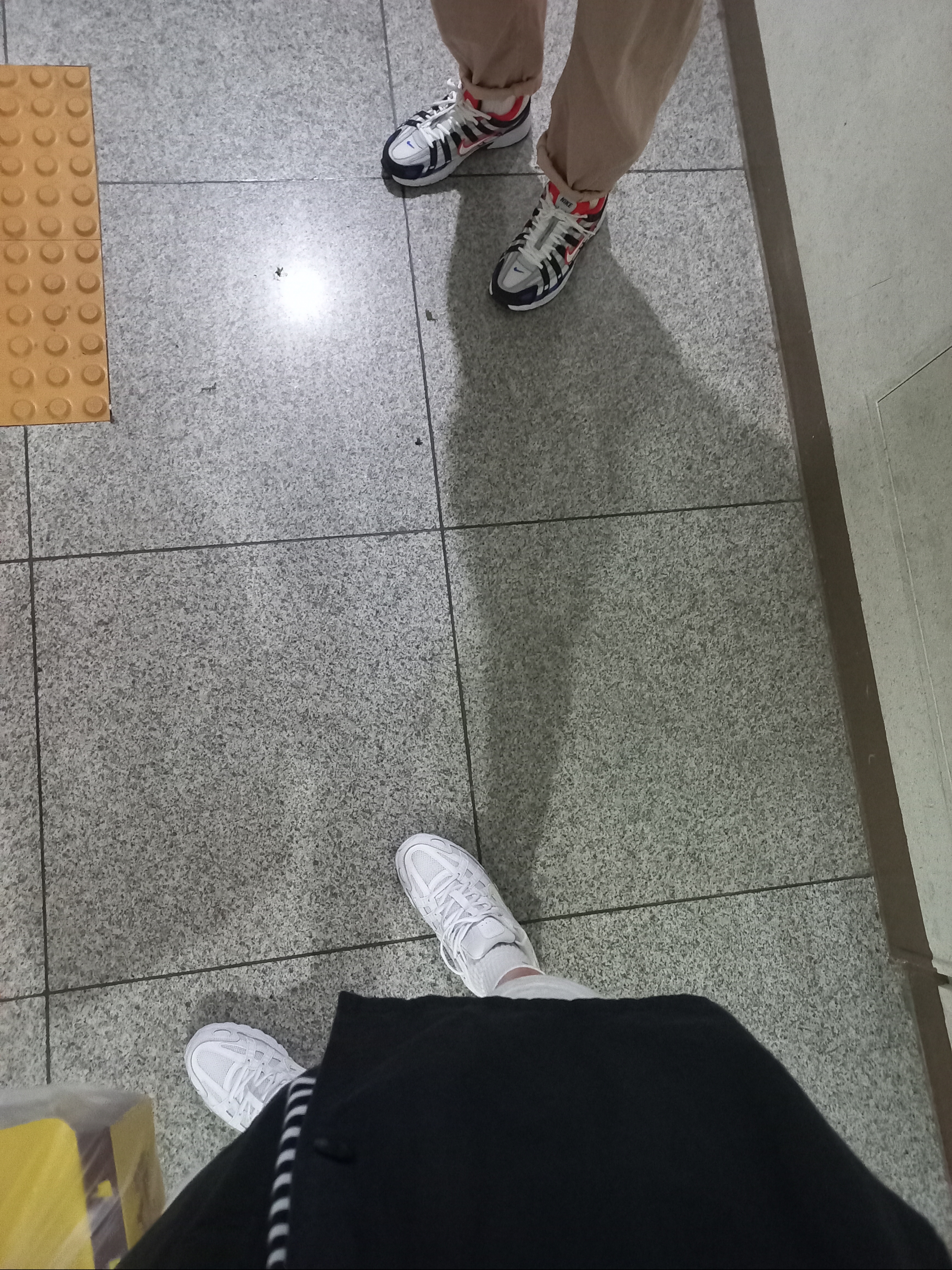 (W) Nike P-6000 White, Nike P-6000 Black Orange Blue 착용 스타일