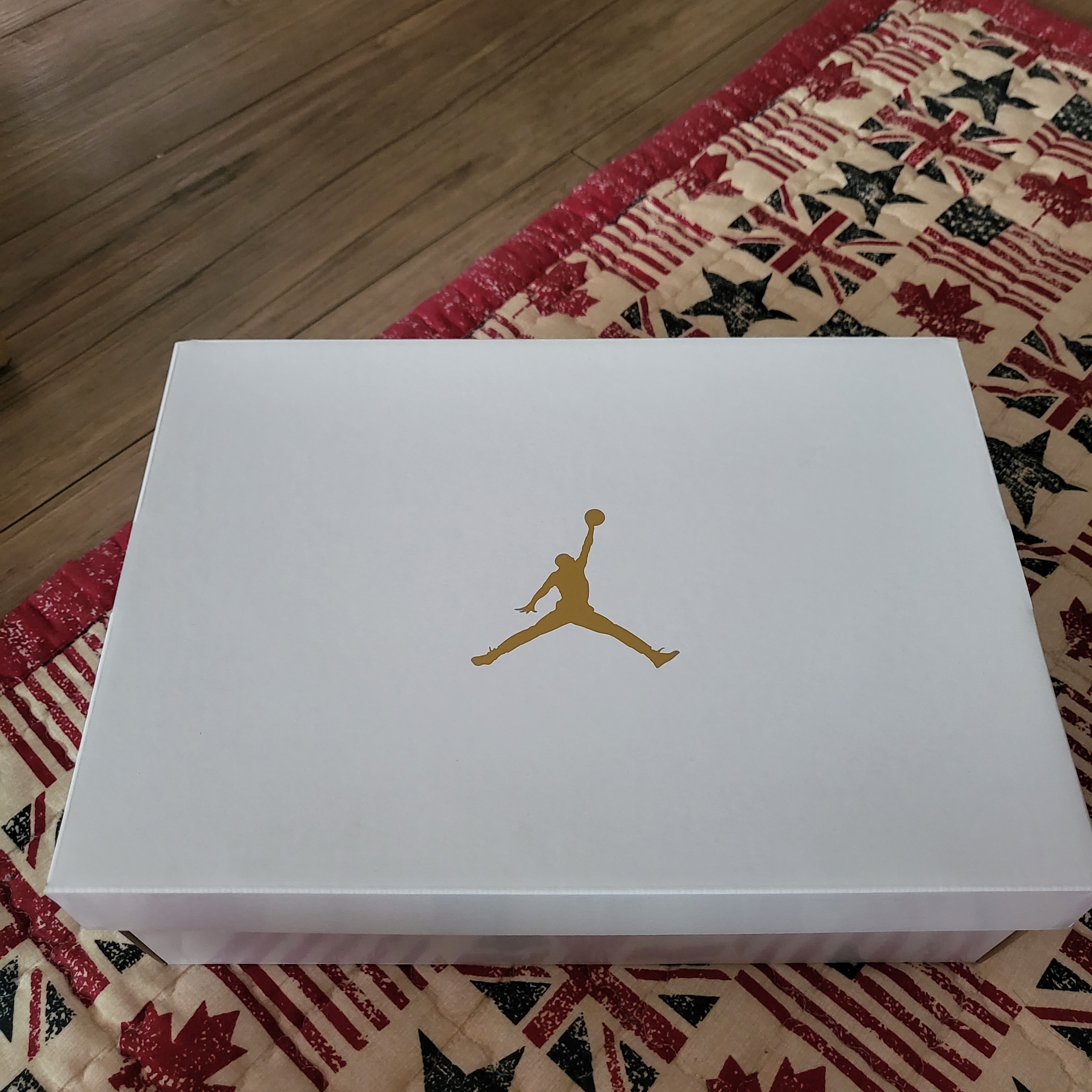 (W) Jordan 11 Retro Low Yellow Snakeskin 착용 스타일 - 1