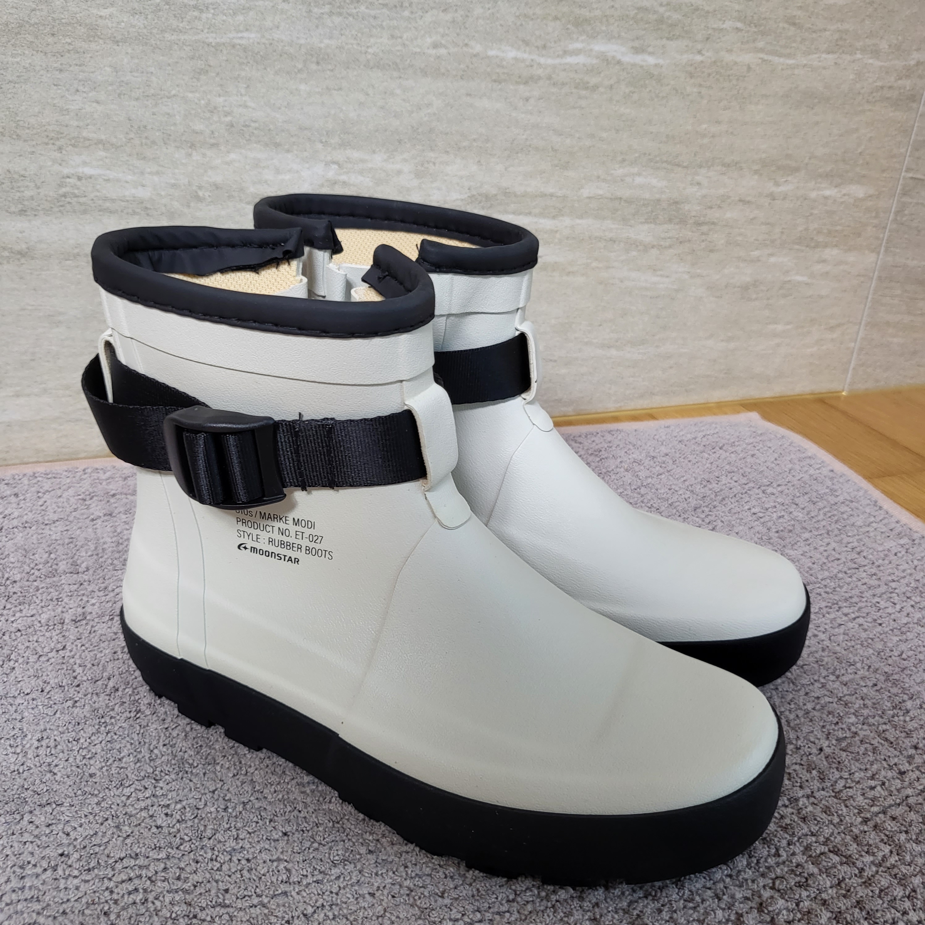 Moonstar 810s ET027 Marke Modi White 착용 스타일